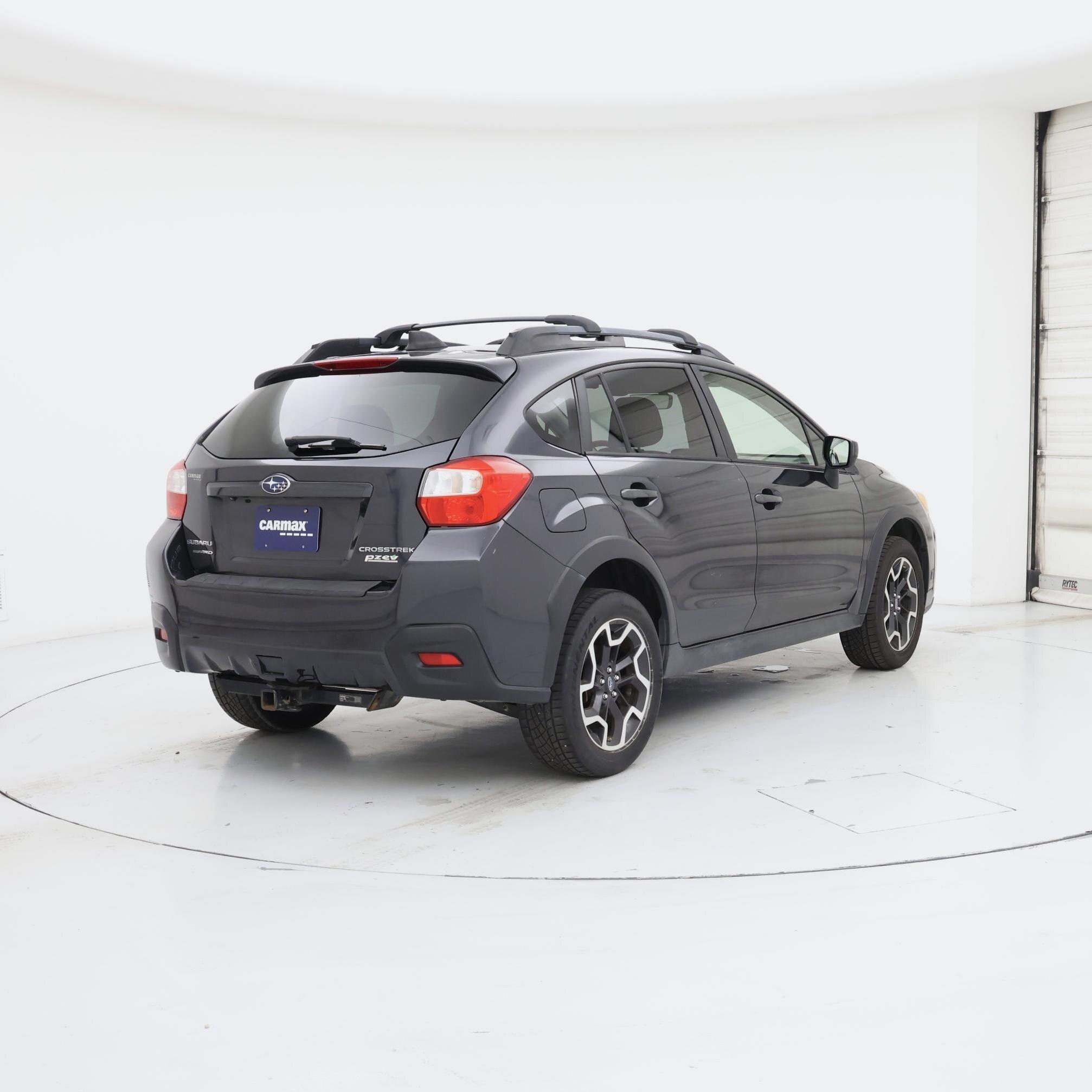 Thumbnail: 2017 Subaru Crosstrek - 8