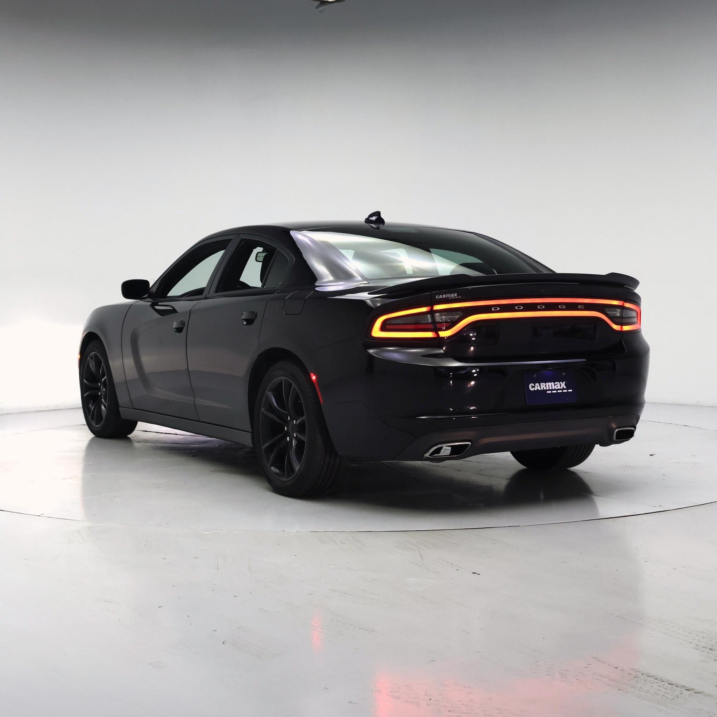 Thumbnail: 2016 Dodge Charger - 2