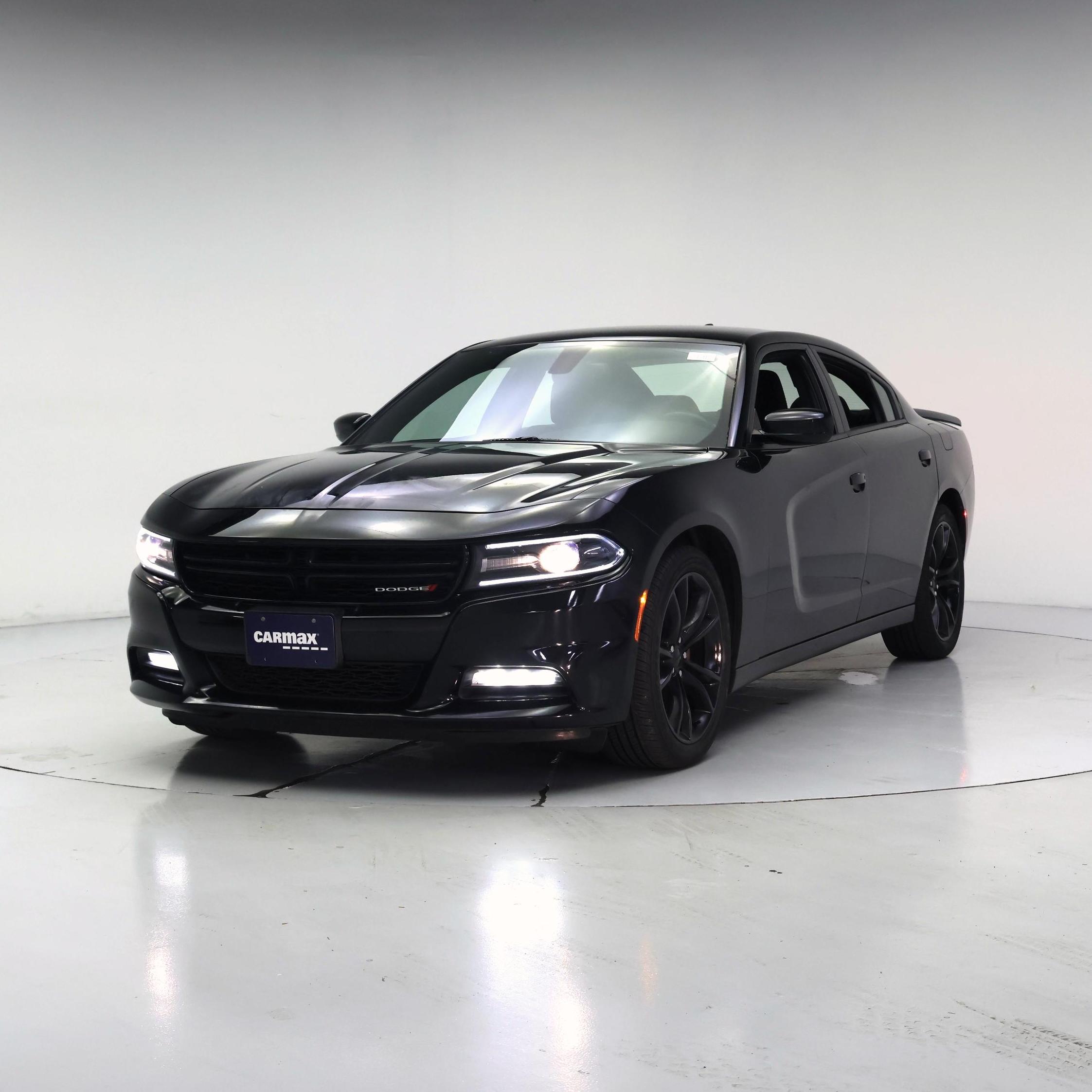 Thumbnail: 2016 Dodge Charger - 4