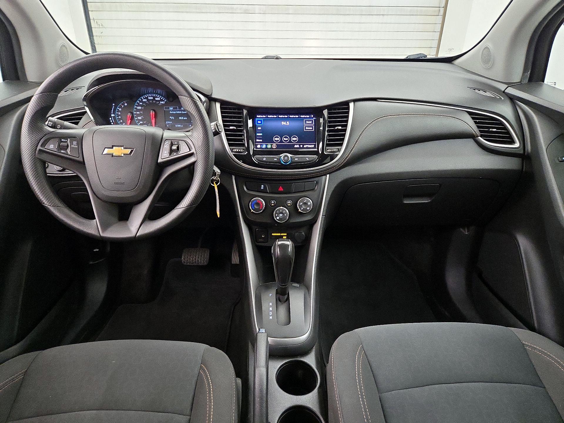 Thumbnail: 2022 Chevrolet Trax - 9