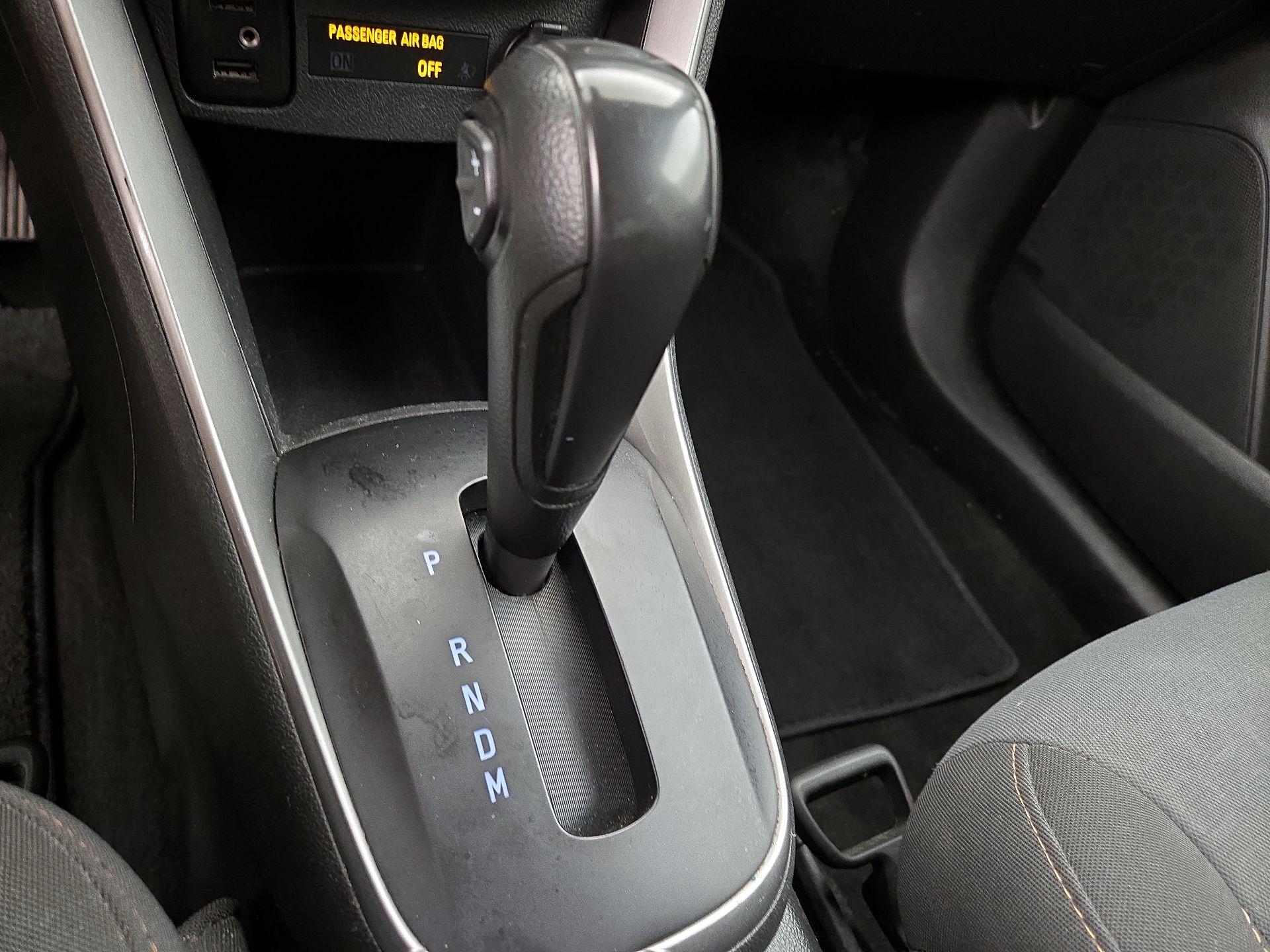 Thumbnail: 2022 Chevrolet Trax - 17