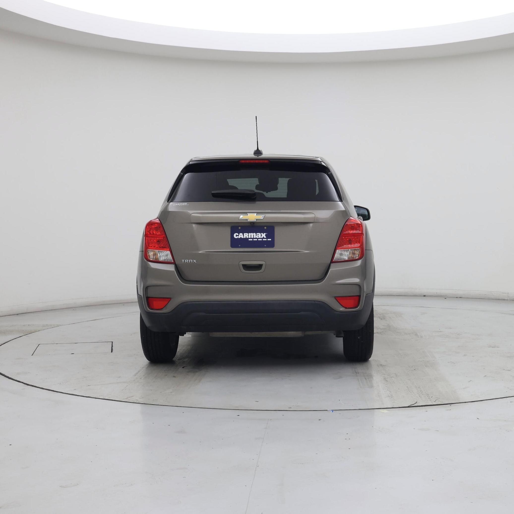 Thumbnail: 2022 Chevrolet Trax - 6