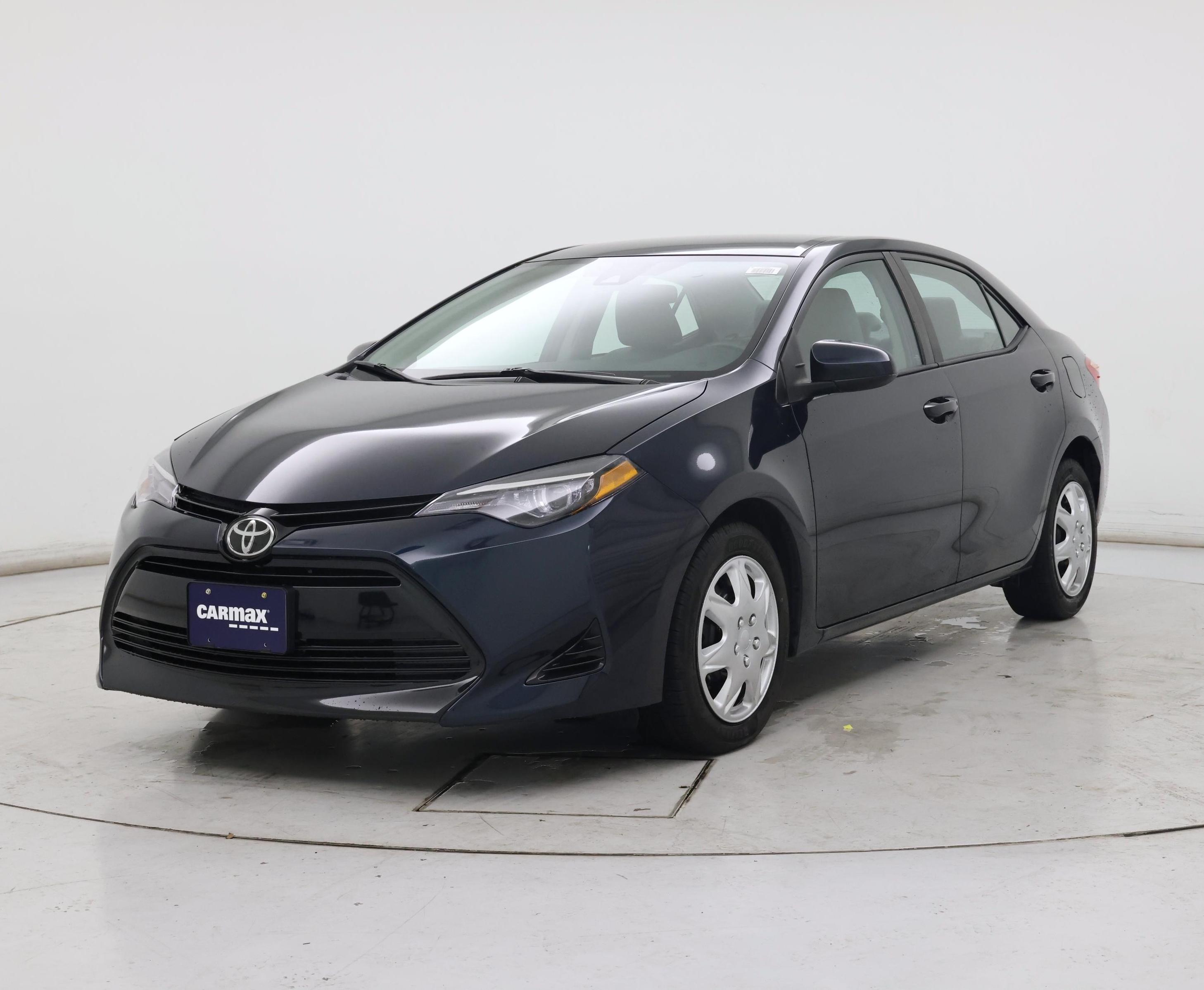 Thumbnail: 2017 Toyota Corolla - 4