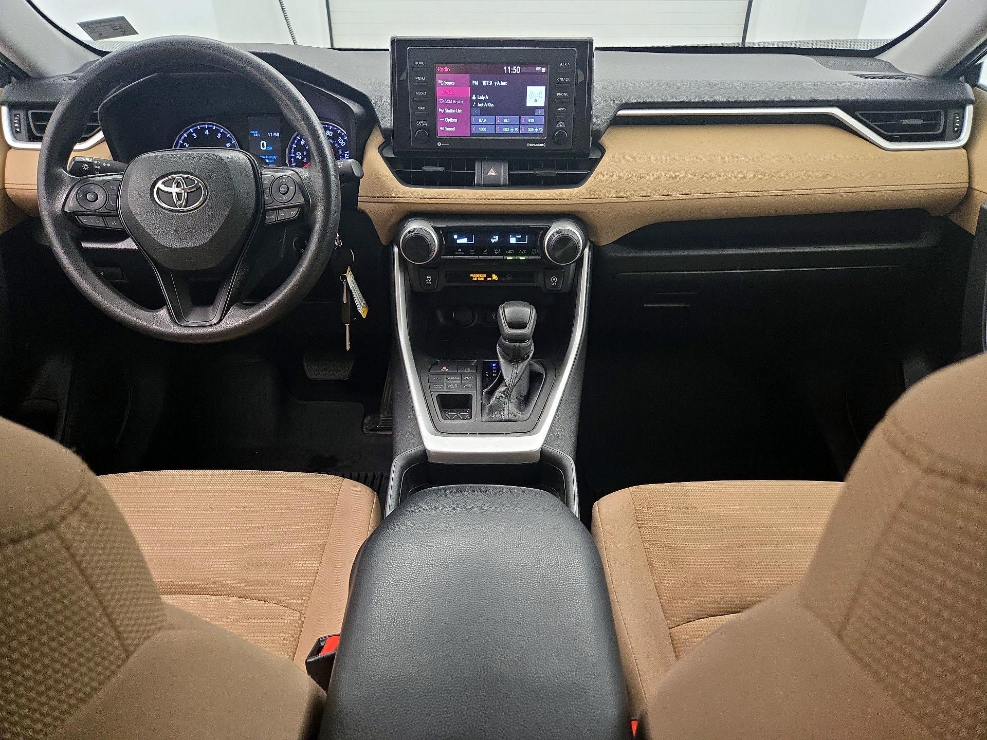 Thumbnail: 2021 Toyota RAV4 - 9
