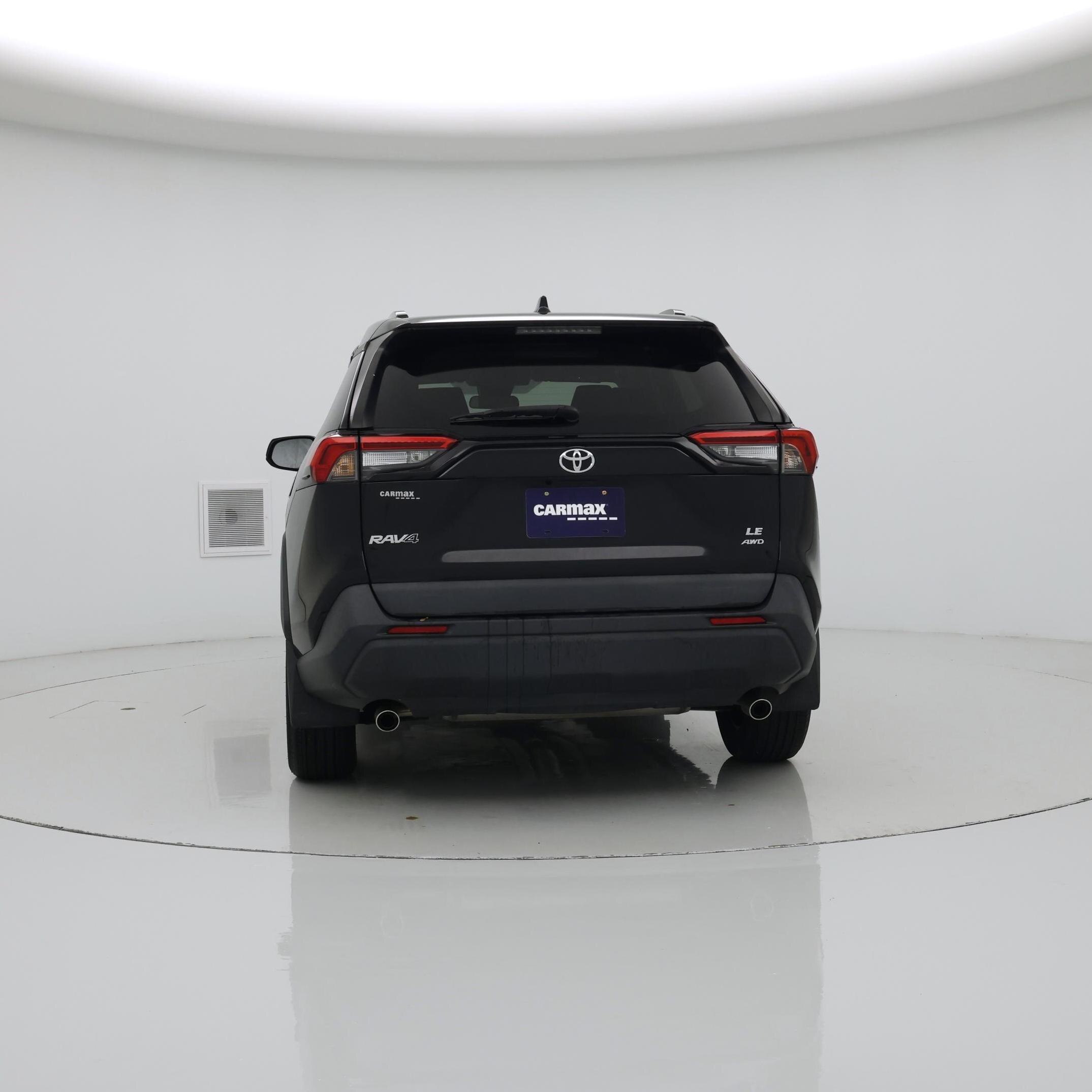 Thumbnail: 2021 Toyota RAV4 - 6