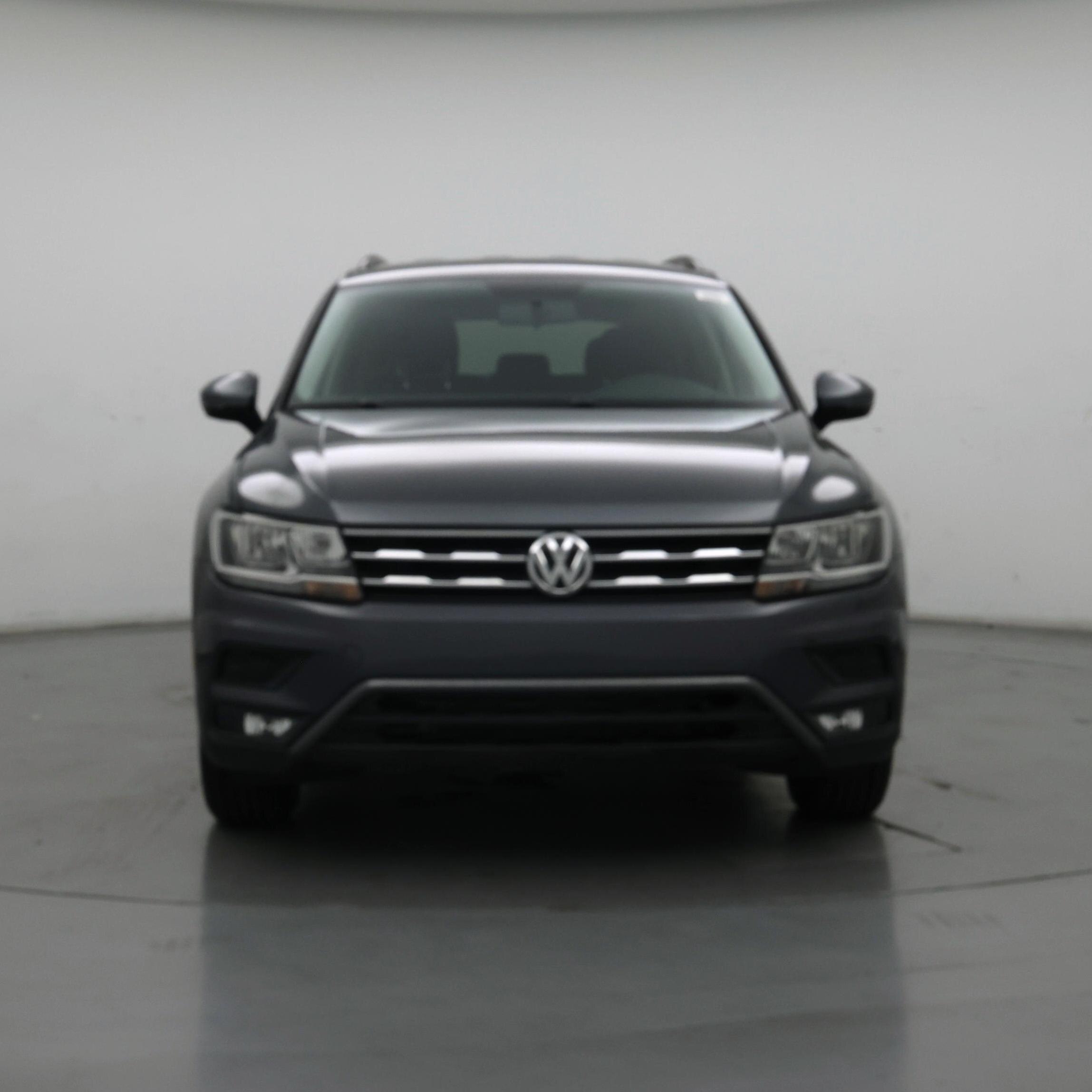 Thumbnail: 2018 Volkswagen Tiguan - 5