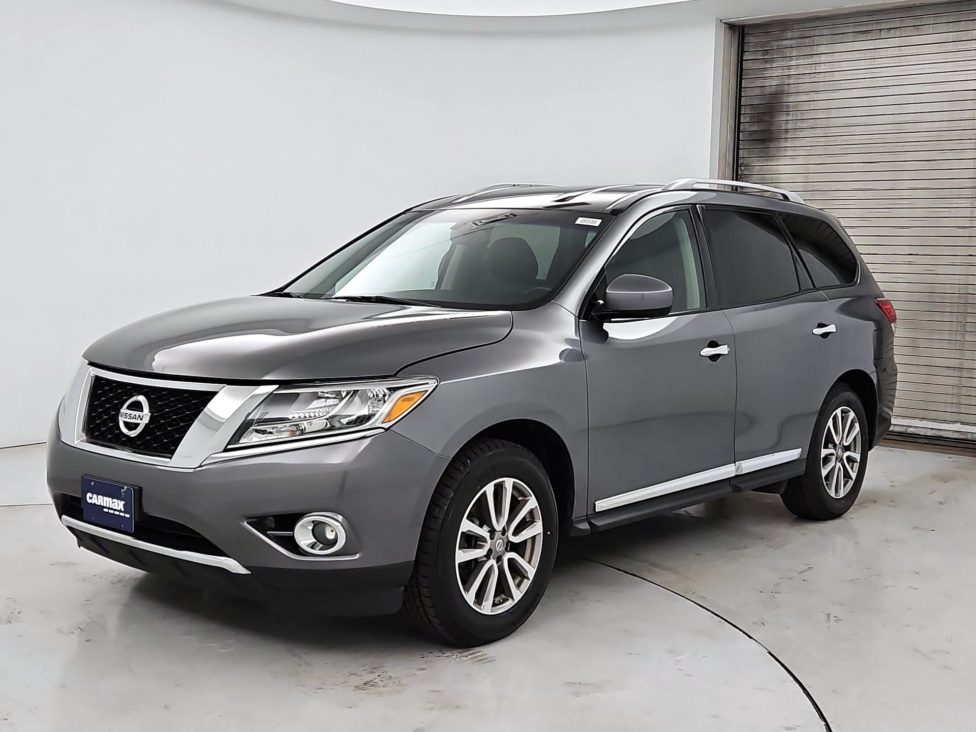 Thumbnail: 2015 Nissan Pathfinder - 3