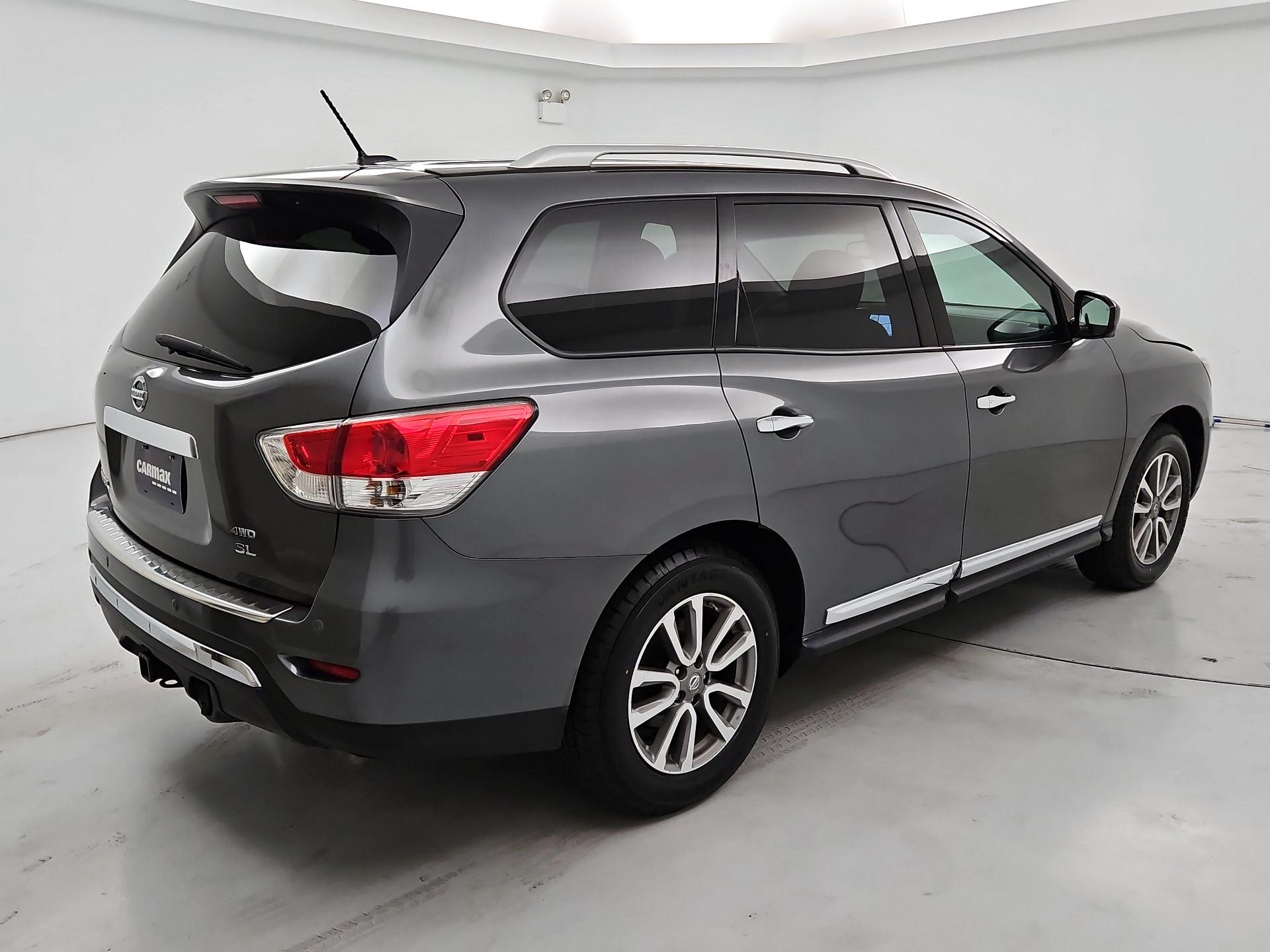 Thumbnail: 2015 Nissan Pathfinder - 5