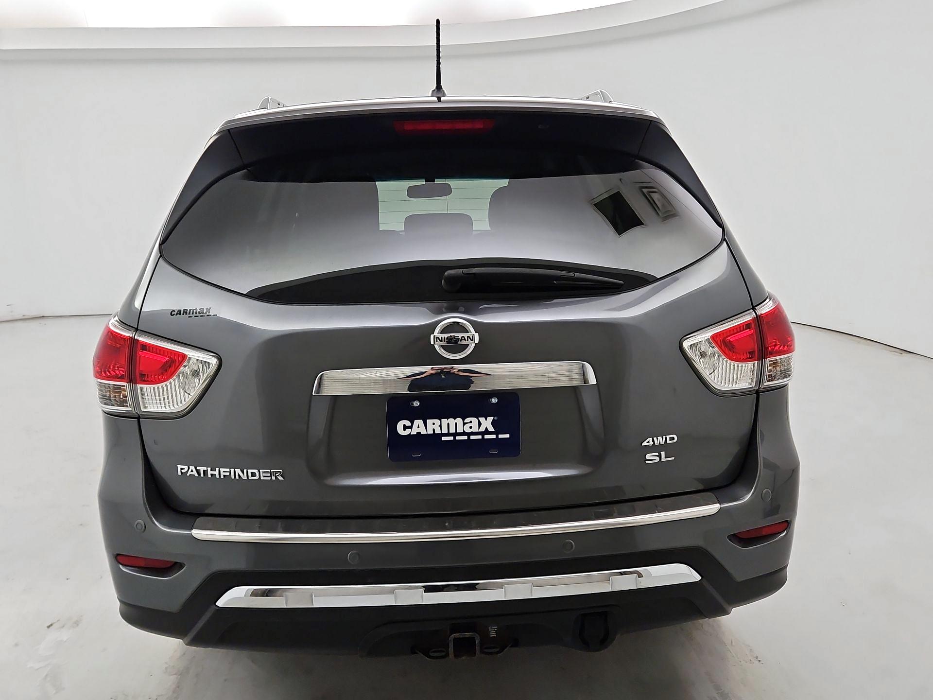 Thumbnail: 2015 Nissan Pathfinder - 6