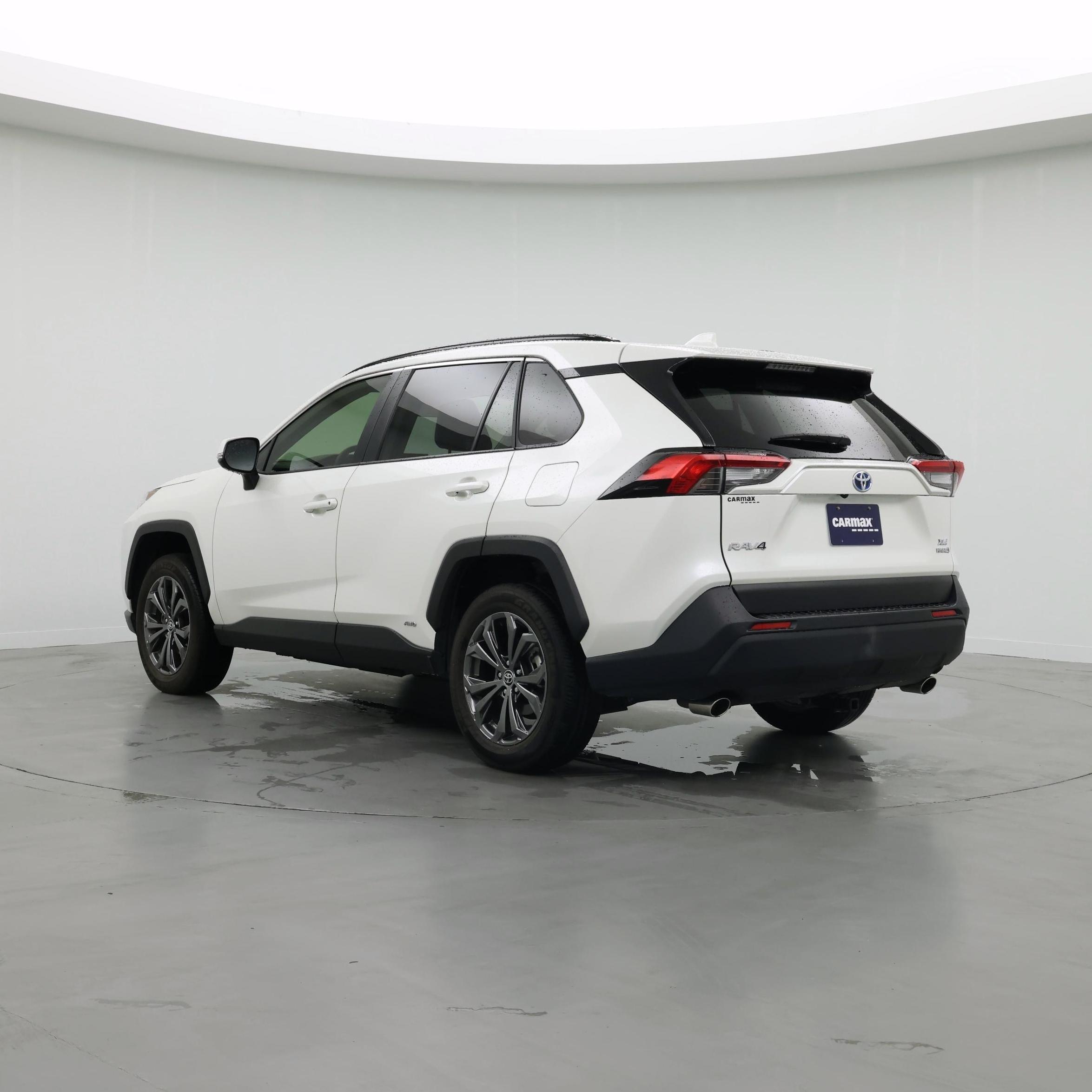 Thumbnail: 2022 Toyota RAV4 - 2