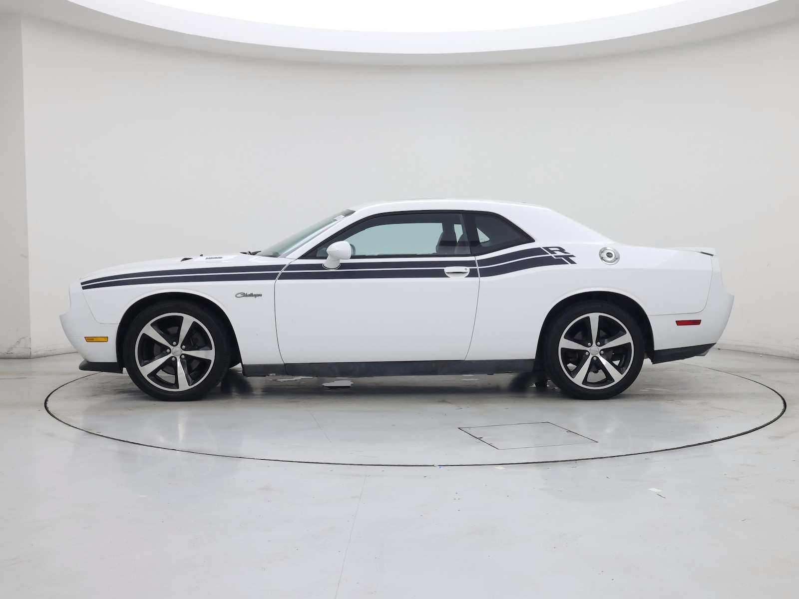 2014 Dodge Challenger R/T - Photo 4