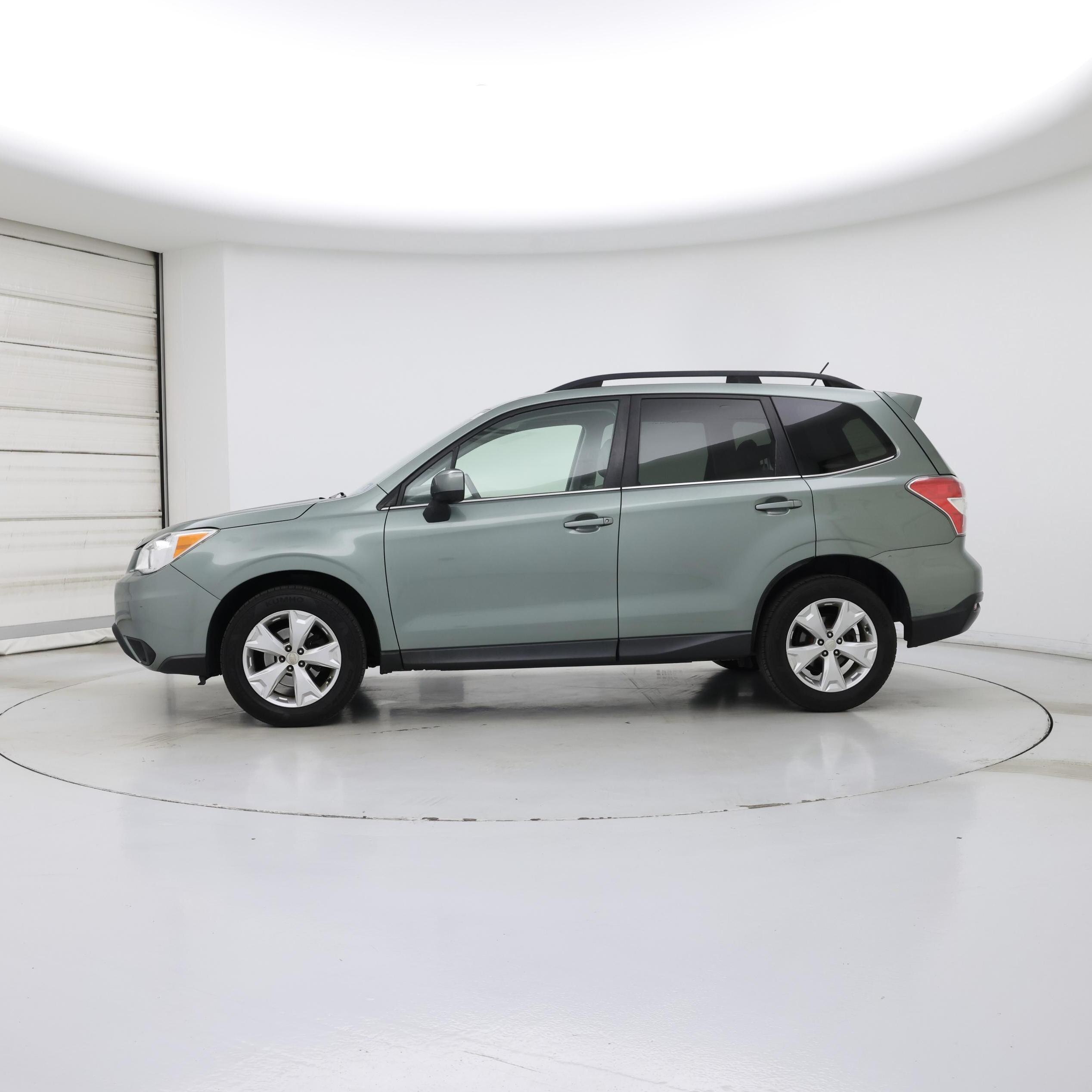 Thumbnail: 2015 Subaru Forester - 3