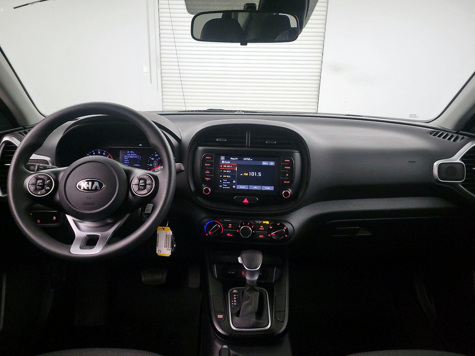 Thumbnail: 2021 Kia Soul - 9