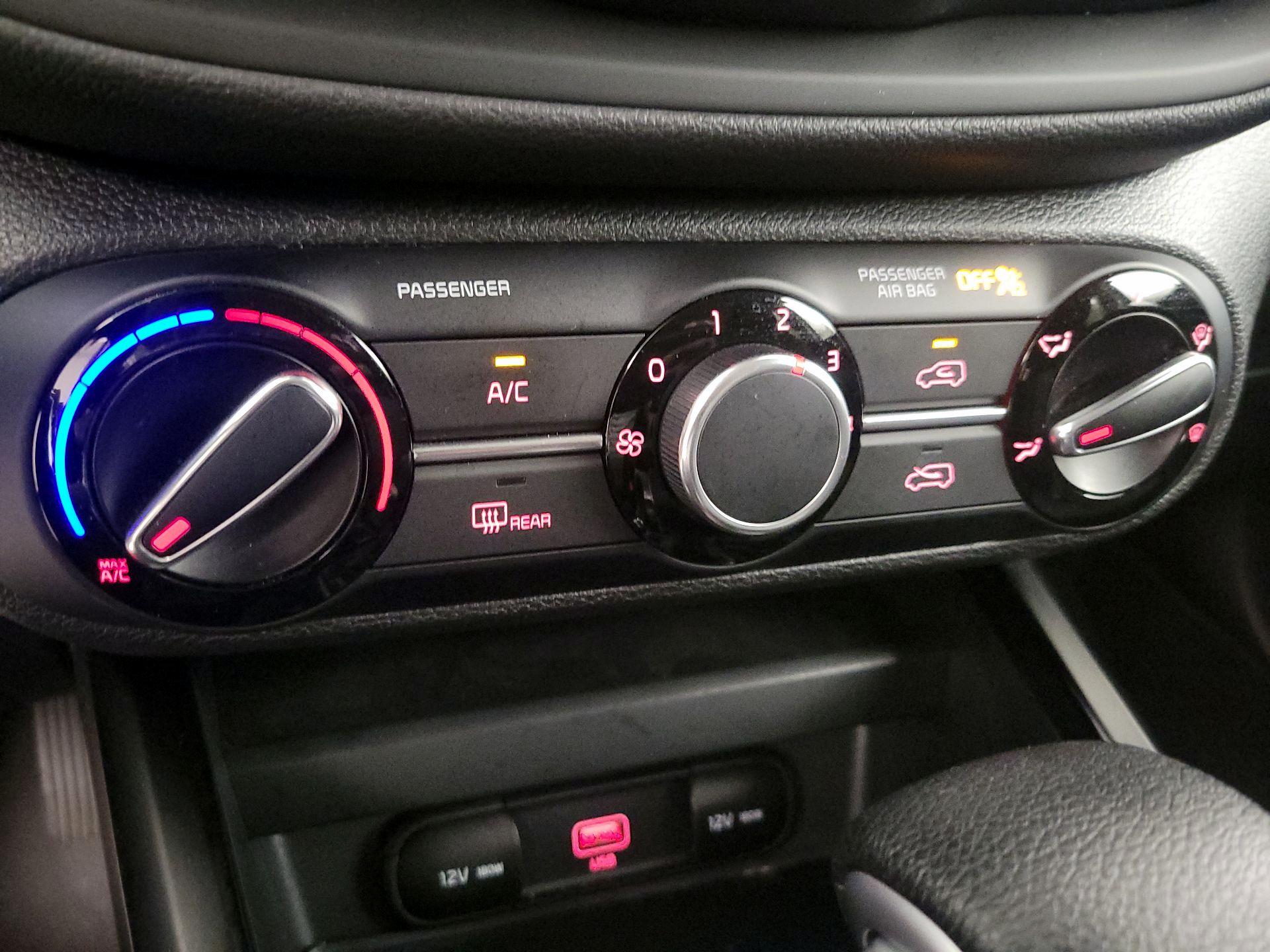 Thumbnail: 2021 Kia Soul - 16