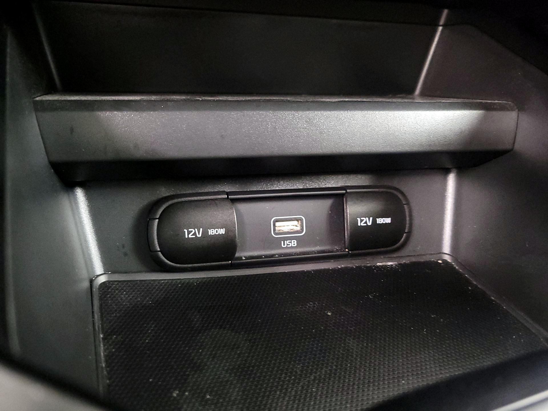 Thumbnail: 2021 Kia Soul - 18