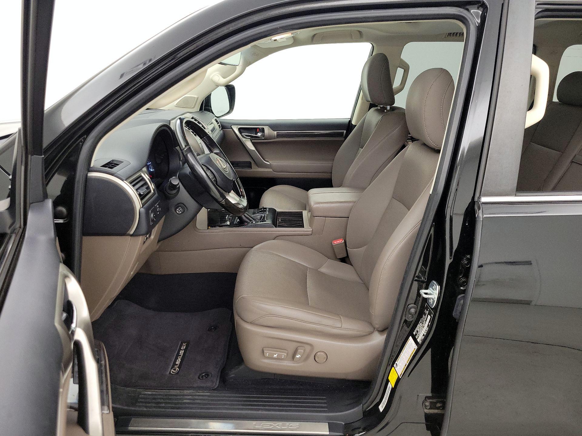 Thumbnail: 2020 Lexus GX - 11