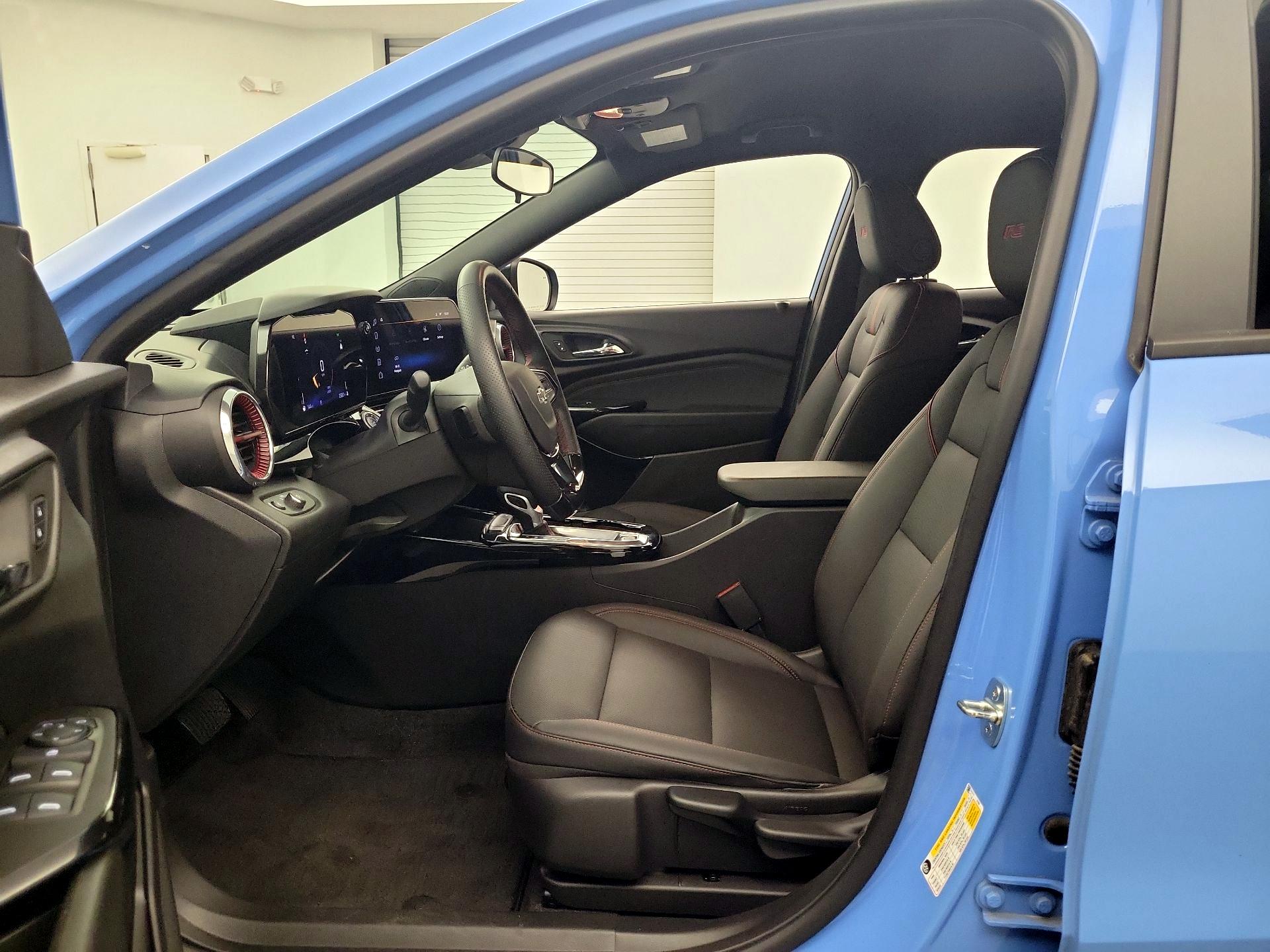 Thumbnail: 2024 Chevrolet Trax - 9