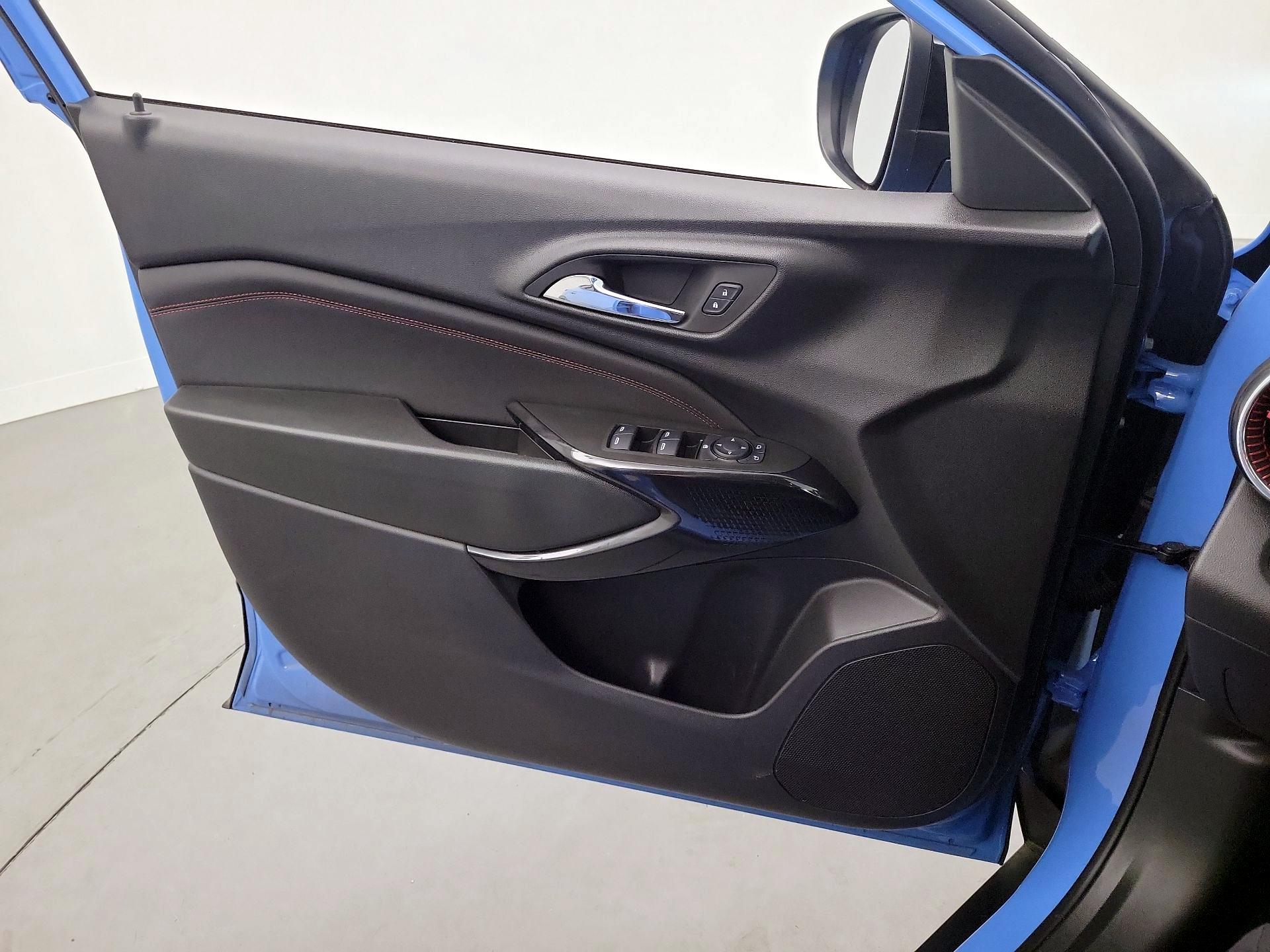 Thumbnail: 2024 Chevrolet Trax - 10