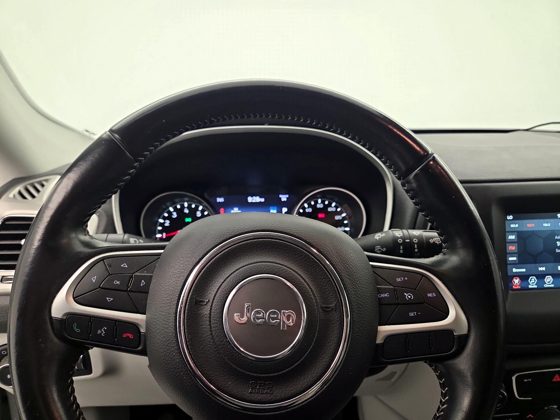 Thumbnail: 2020 Jeep Compass - 10