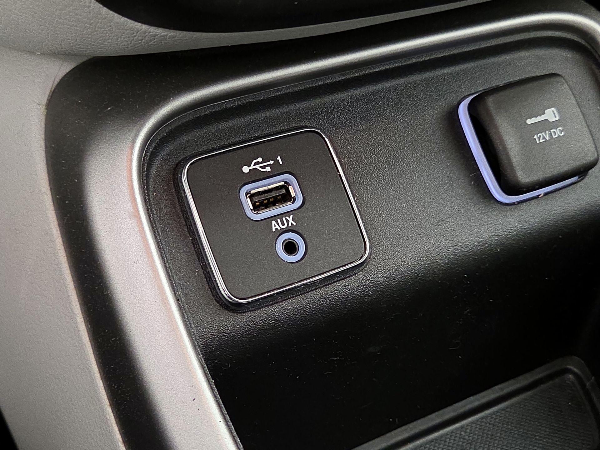 Thumbnail: 2020 Jeep Compass - 18