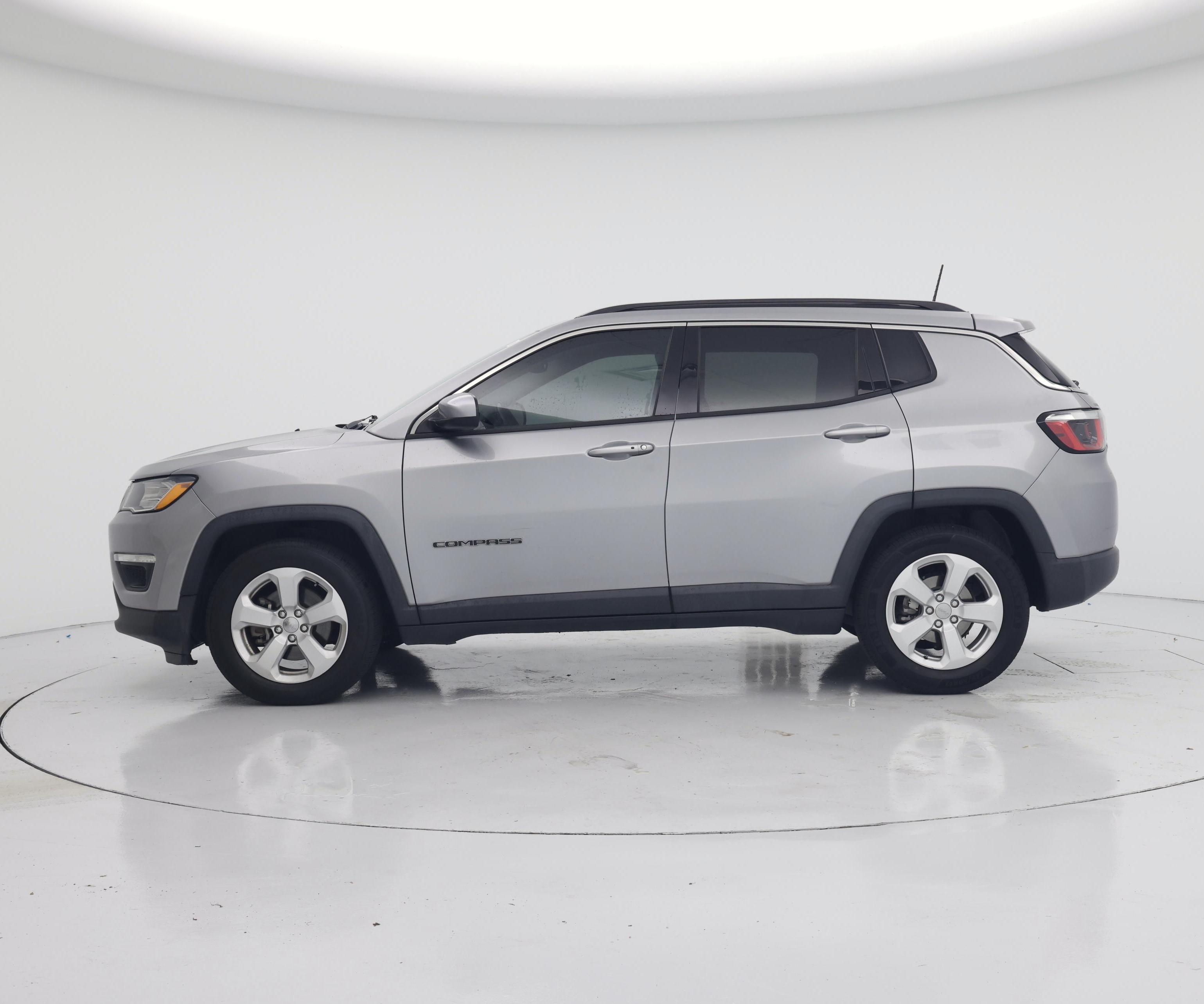 Thumbnail: 2020 Jeep Compass - 3