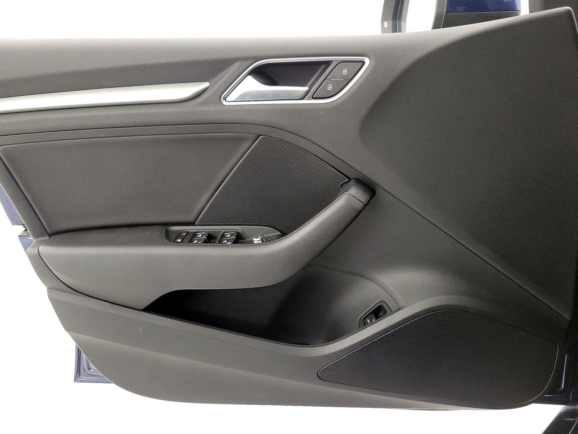 Thumbnail: 2016 Audi A3 - 12