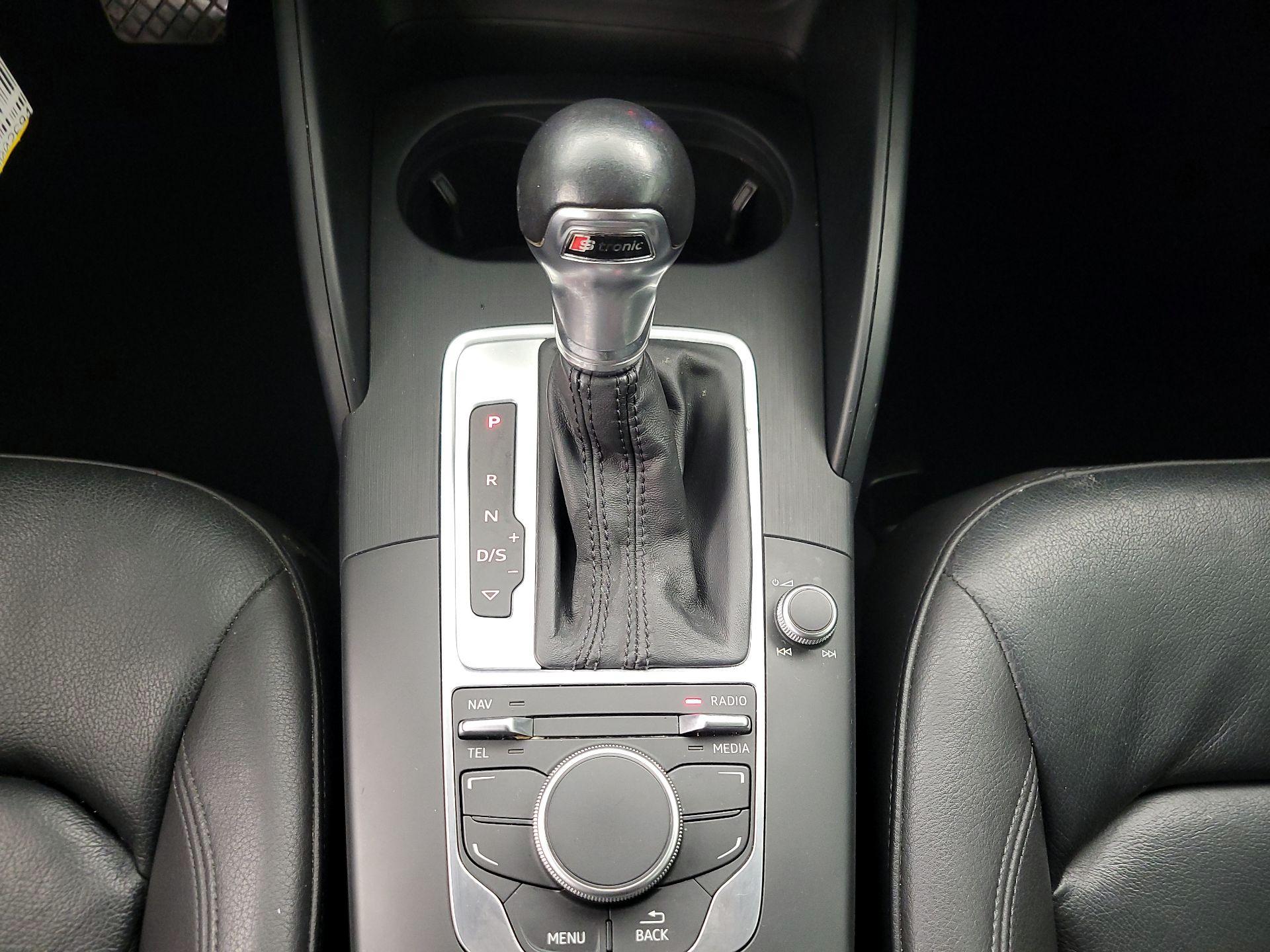 Thumbnail: 2016 Audi A3 - 16