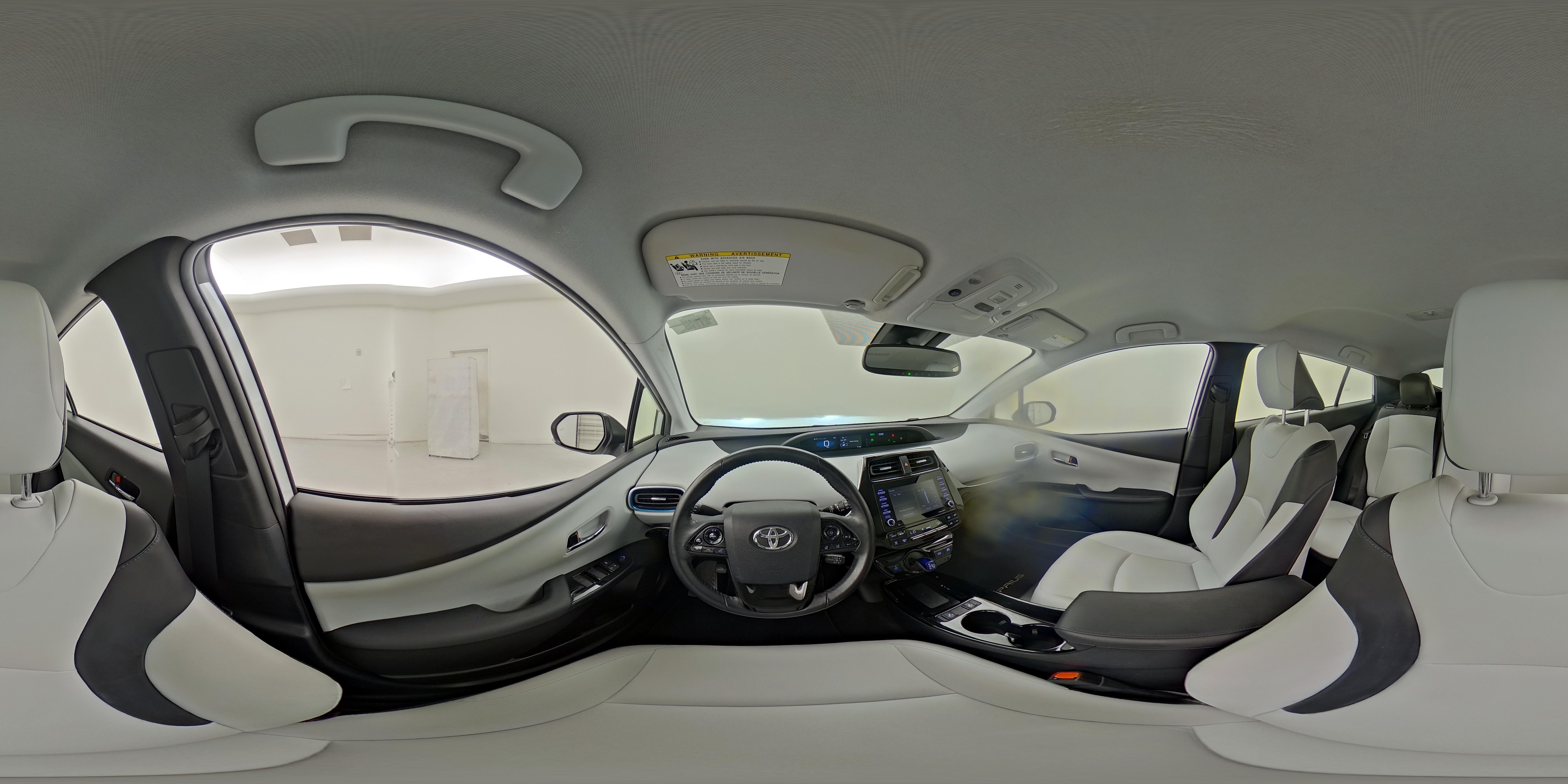 2021 Toyota Prius XLE - Photo 27