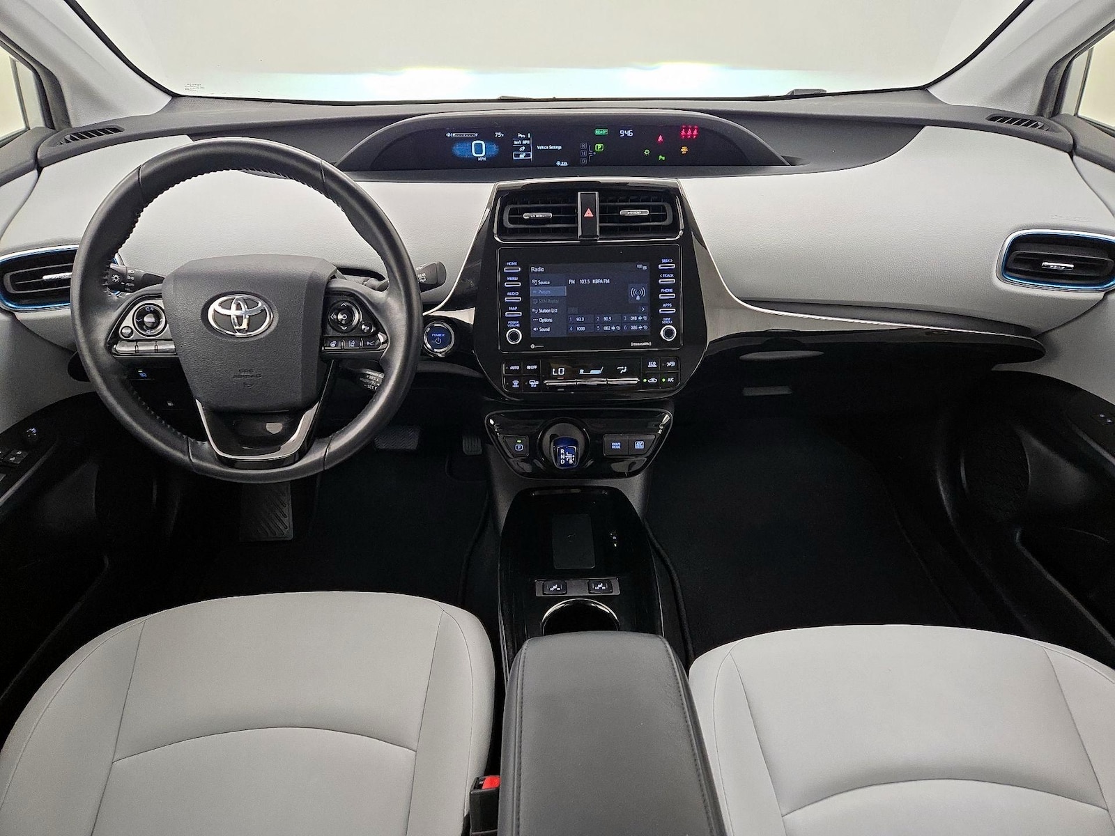 2021 Toyota Prius XLE - Photo 10