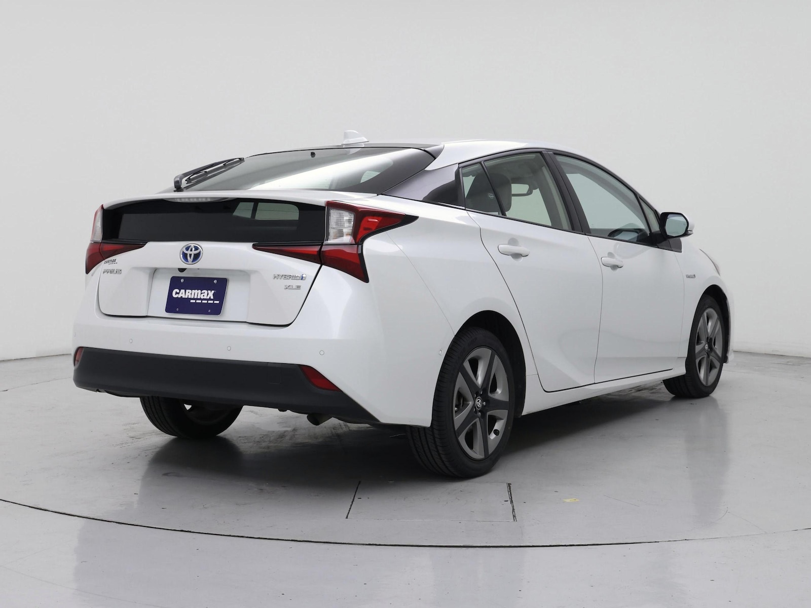 2021 Toyota Prius XLE - Photo 9