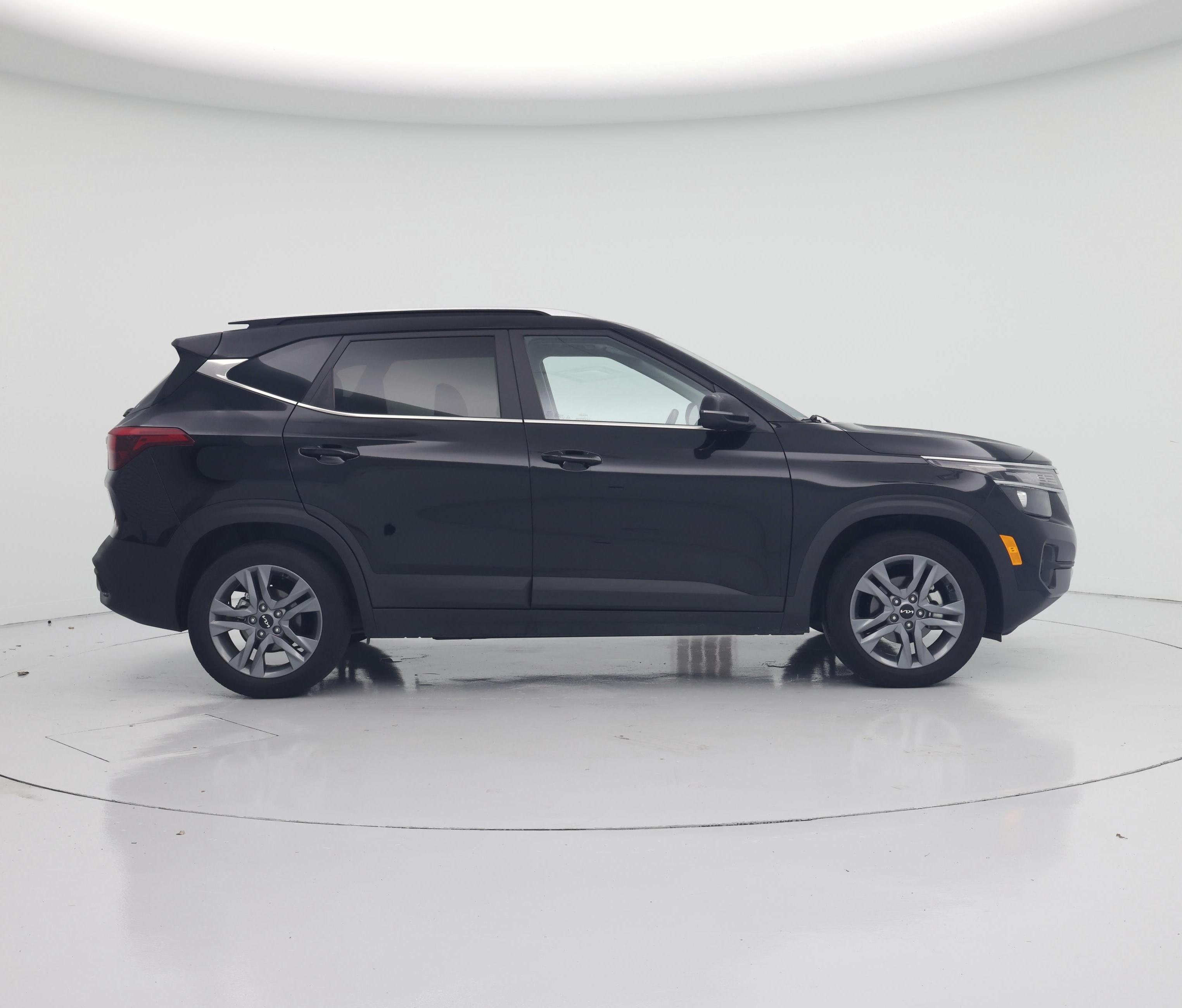 Thumbnail: 2022 Kia Seltos - 7