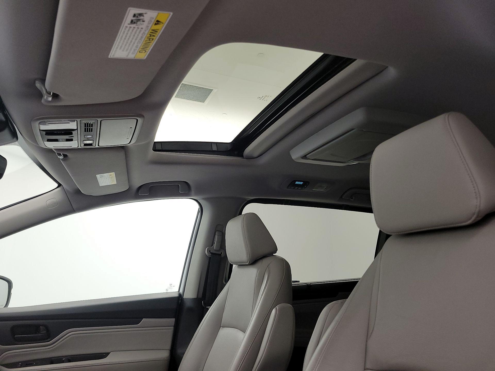 Thumbnail: 2019 Honda Odyssey - 20