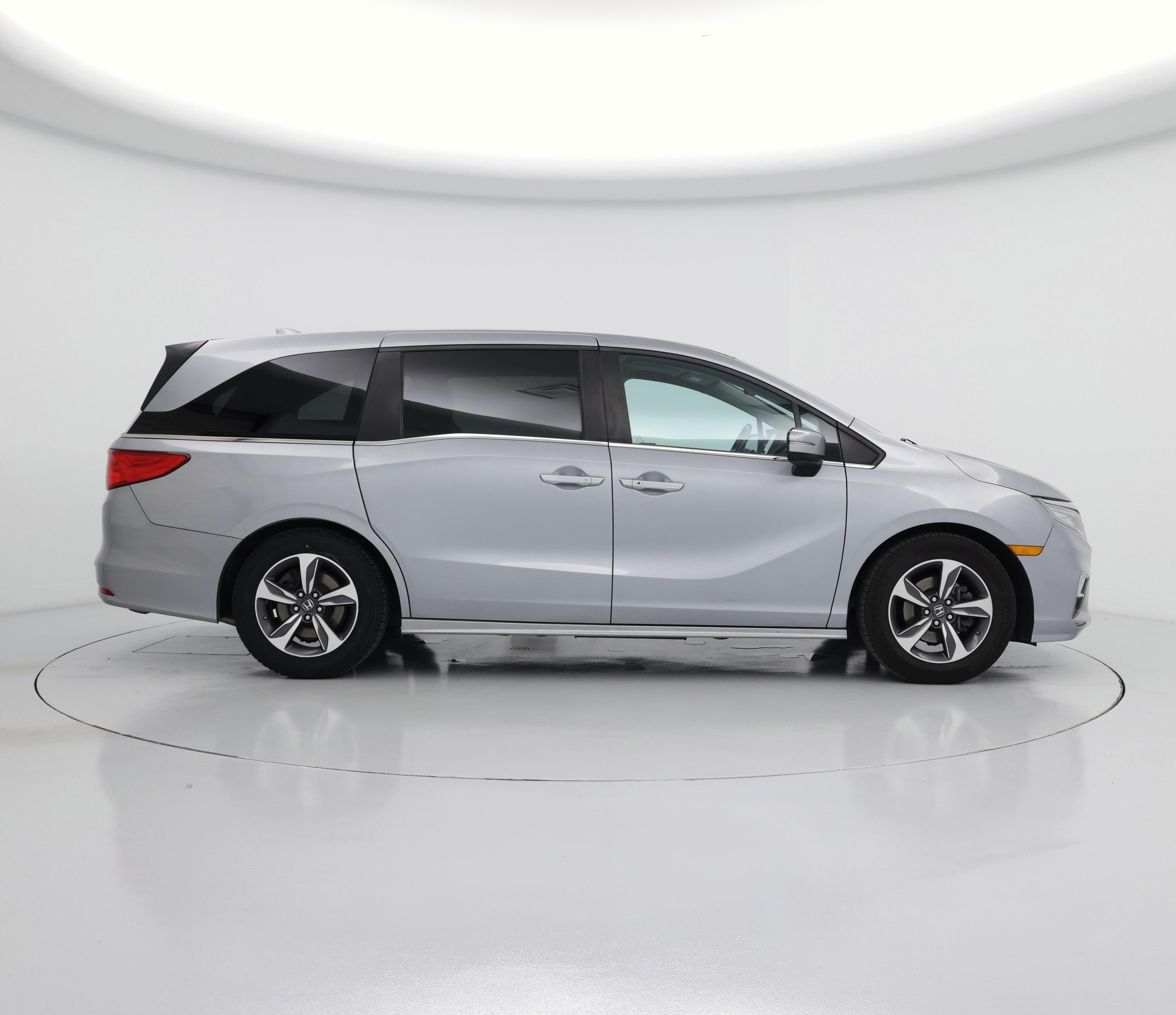 Thumbnail: 2019 Honda Odyssey - 7