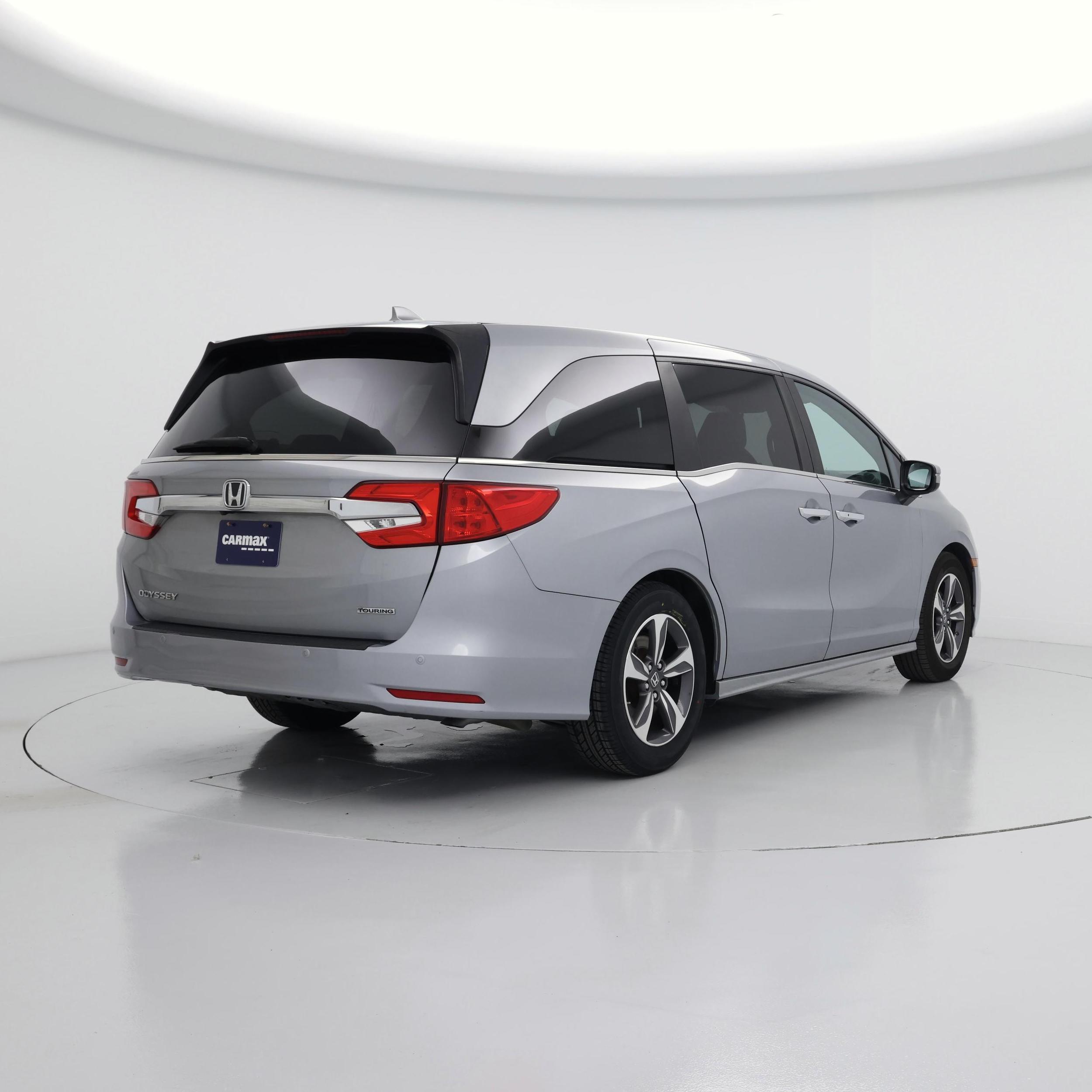 Thumbnail: 2019 Honda Odyssey - 8