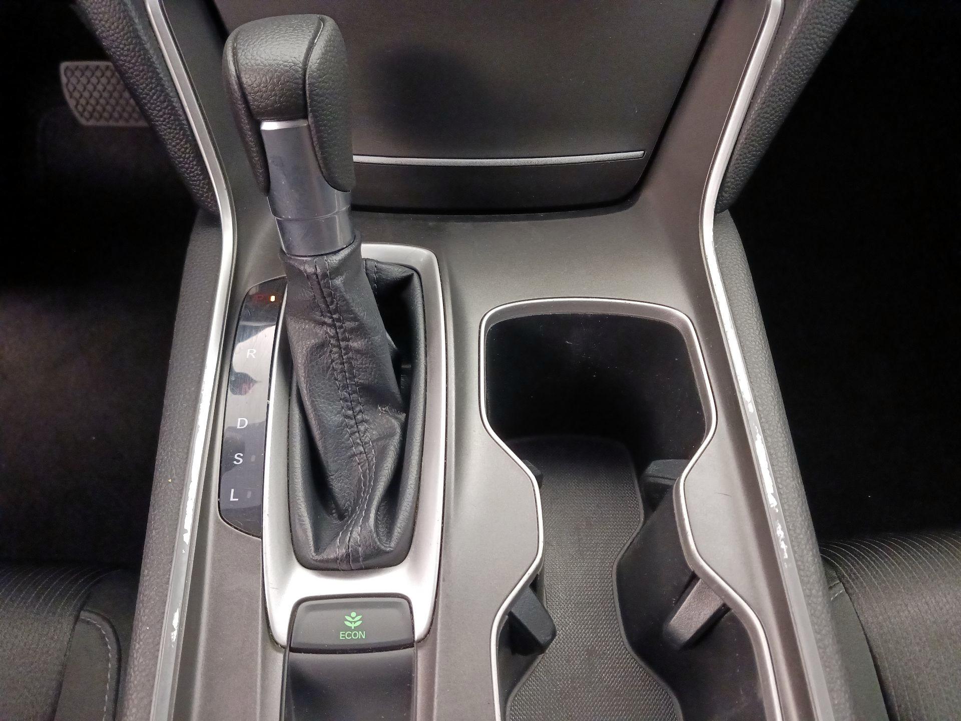 Thumbnail: 2019 Honda Accord - 17