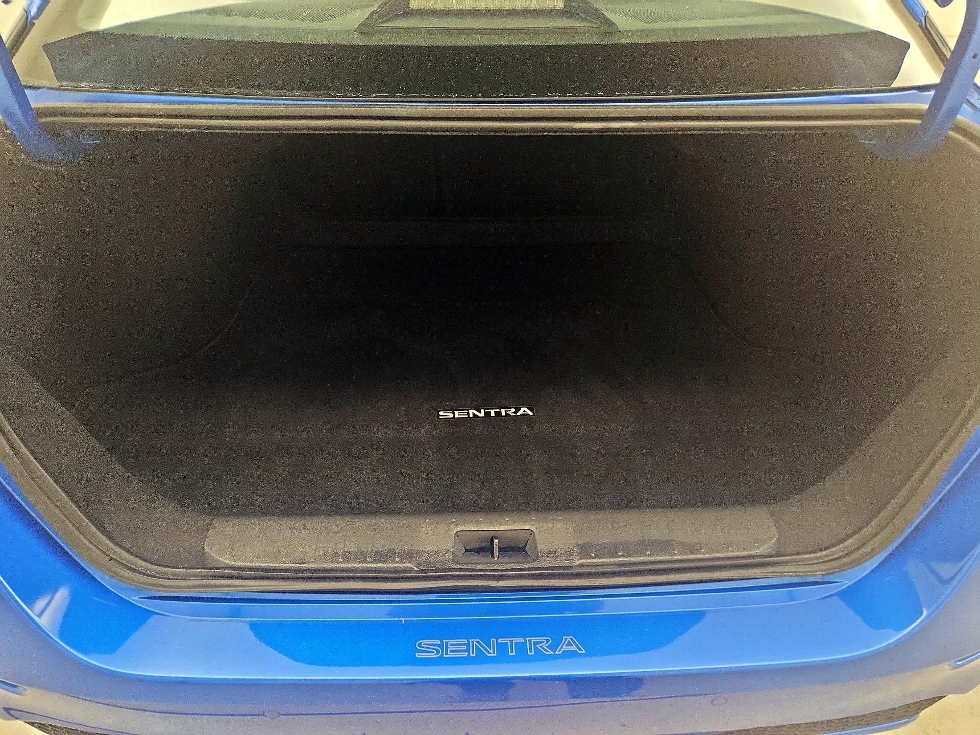 Thumbnail: 2023 Nissan Sentra - 20