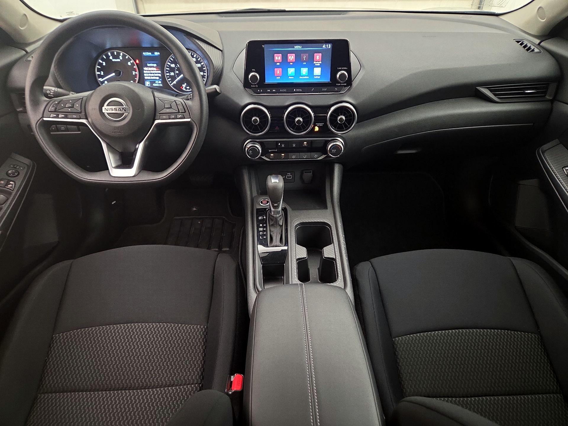Thumbnail: 2022 Nissan Sentra - 9