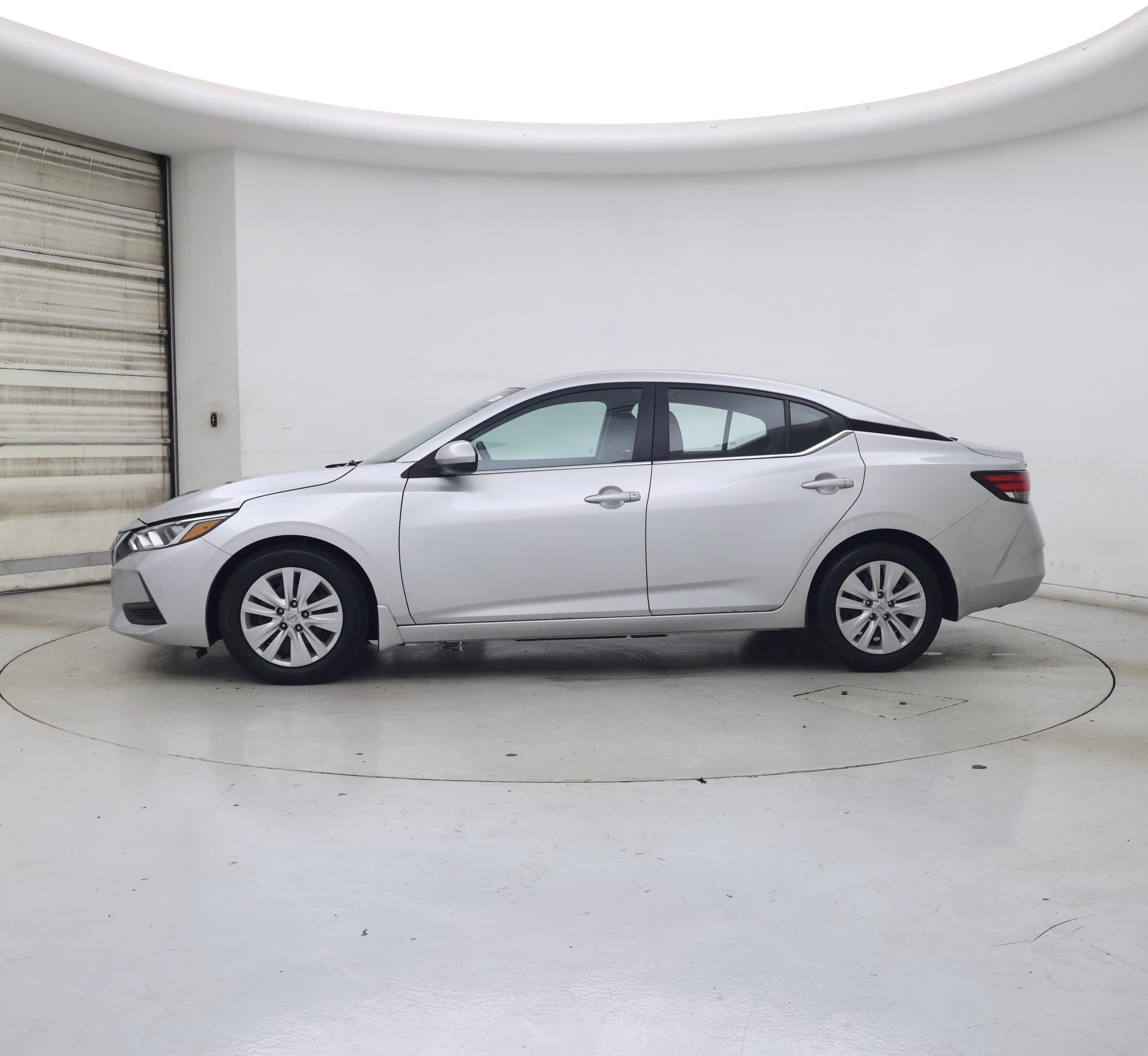 Thumbnail: 2022 Nissan Sentra - 3