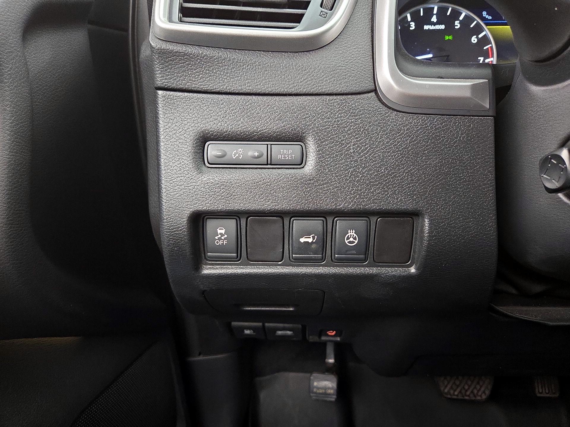 Thumbnail: 2015 Nissan Murano - 13
