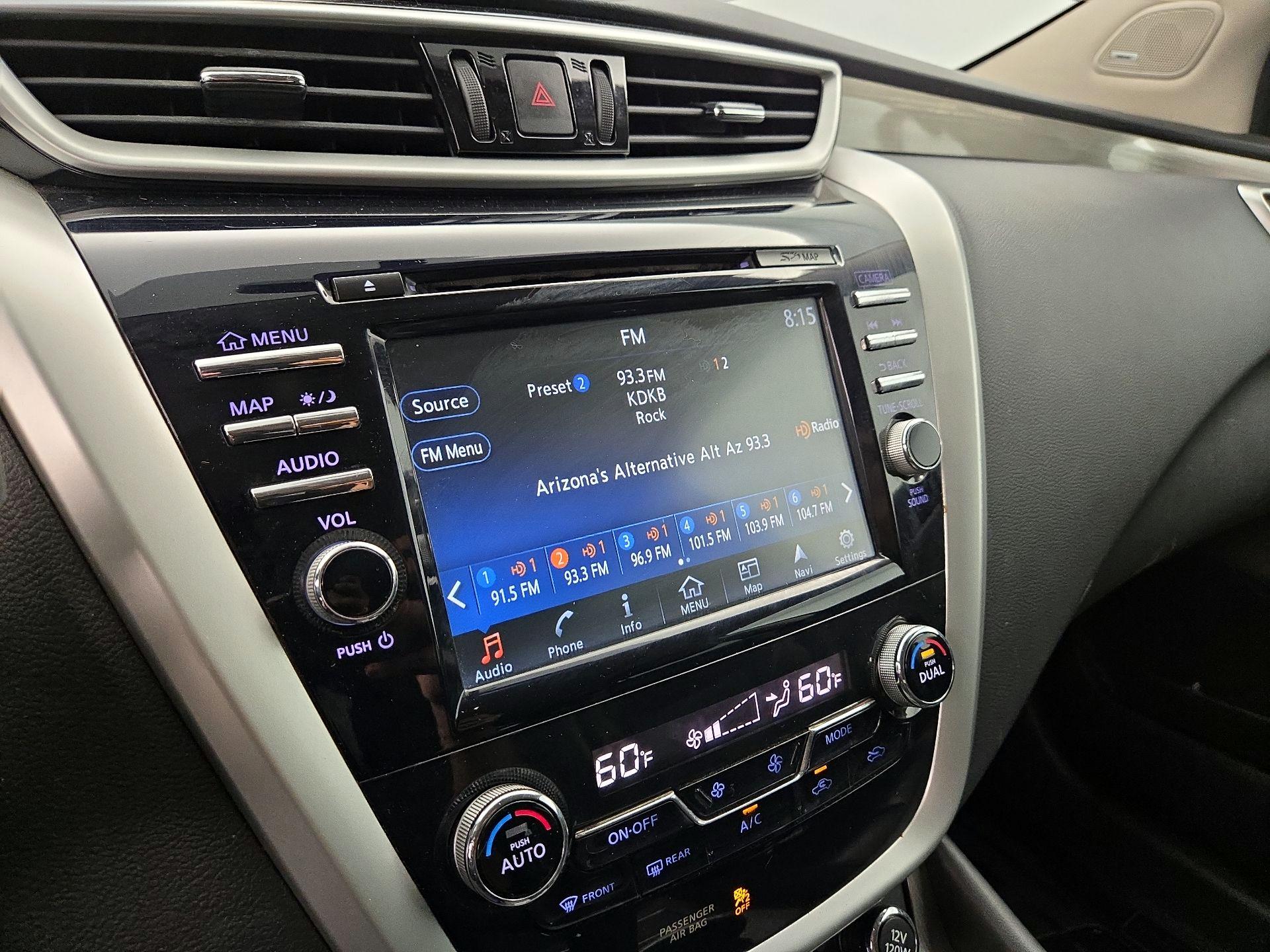 Thumbnail: 2015 Nissan Murano - 16