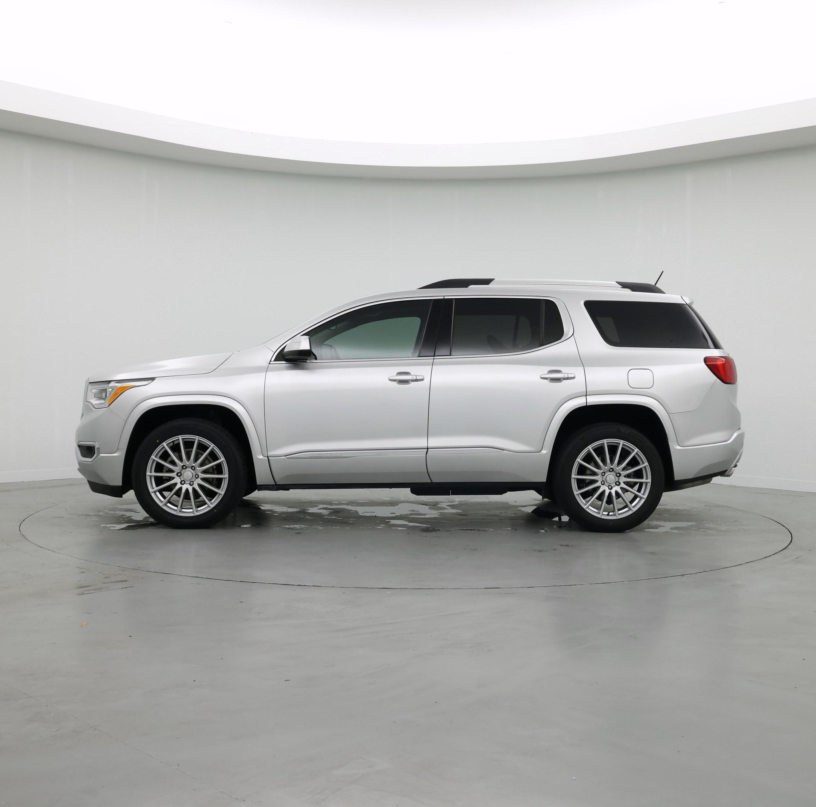 Thumbnail: 2019 GMC Acadia - 3