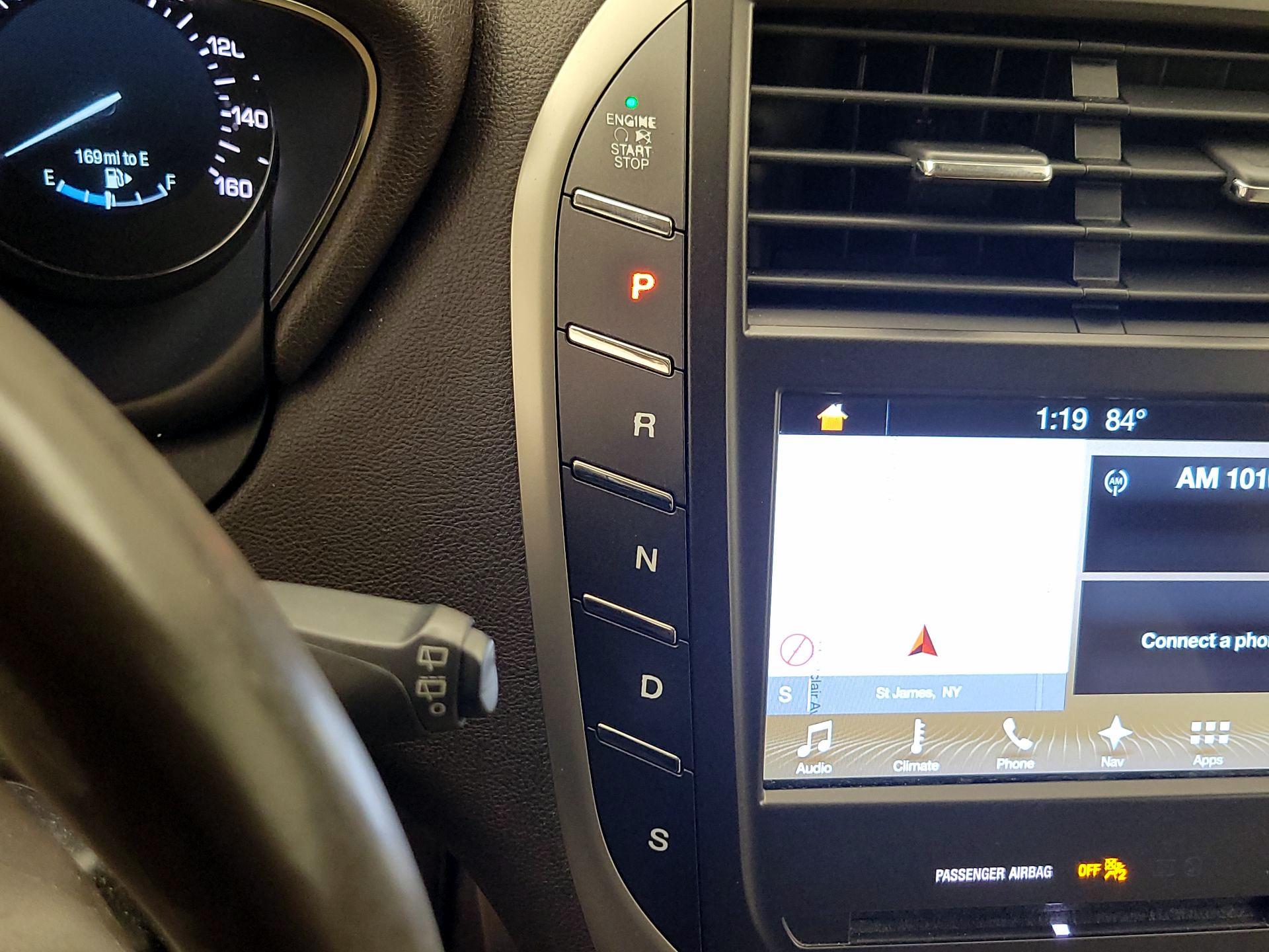 Thumbnail: 2017 Lincoln MKC - 18