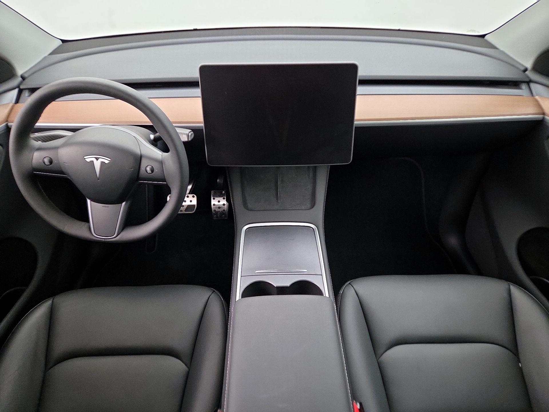 Thumbnail: 2023 Tesla Model Y - 9