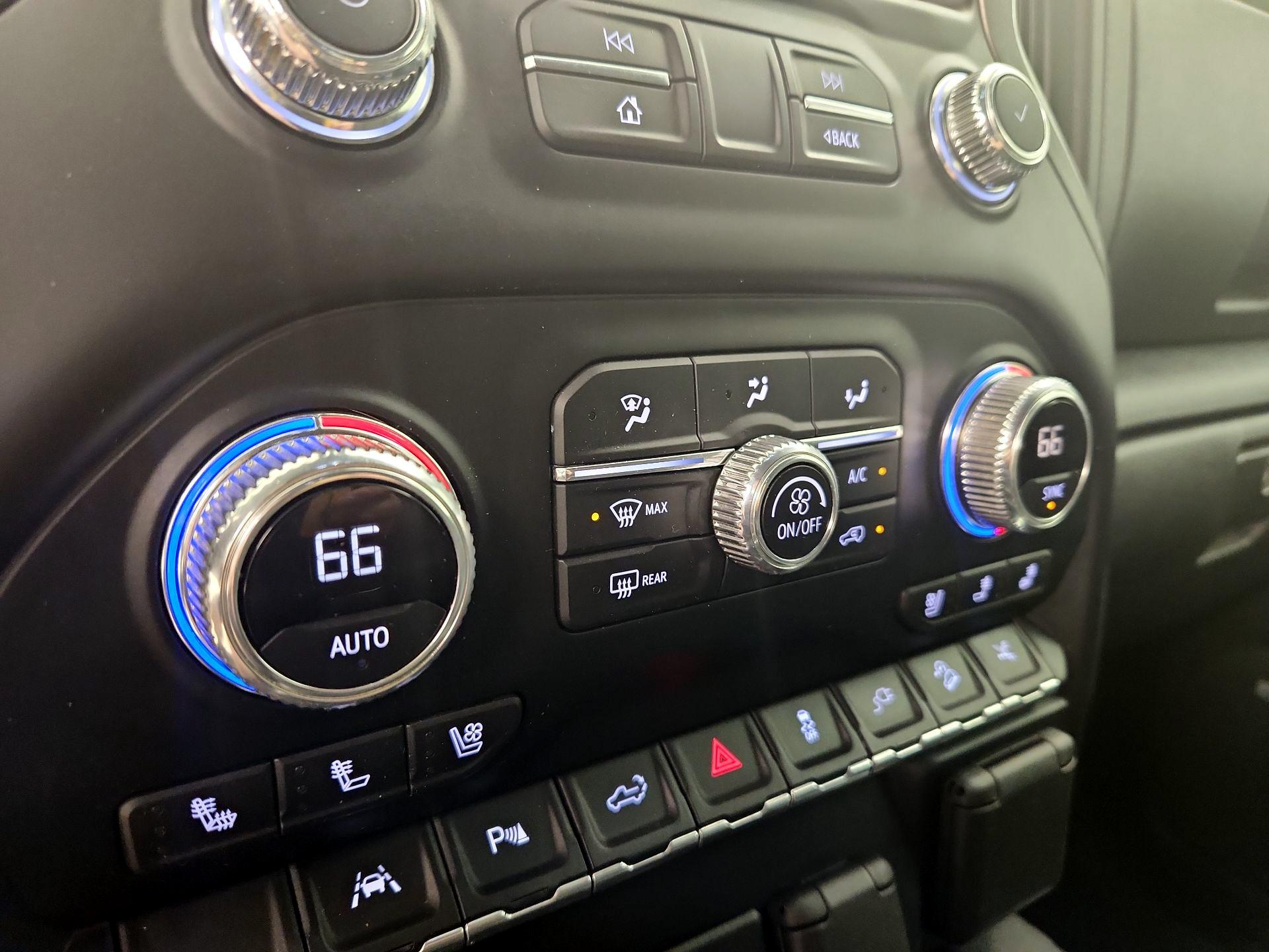 Thumbnail: 2021 GMC Sierra 1500 - 17