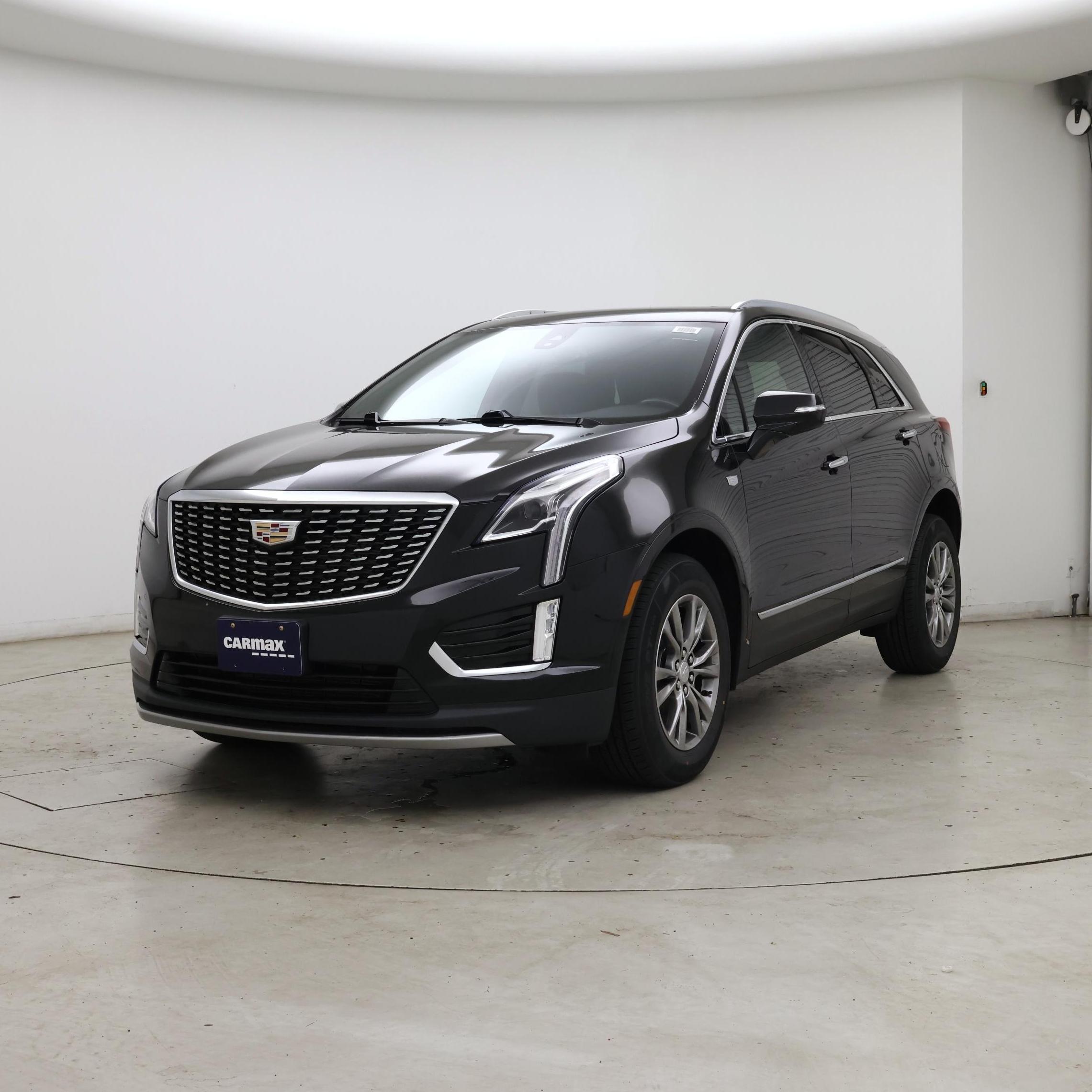 Thumbnail: 2022 Cadillac XT5 - 4