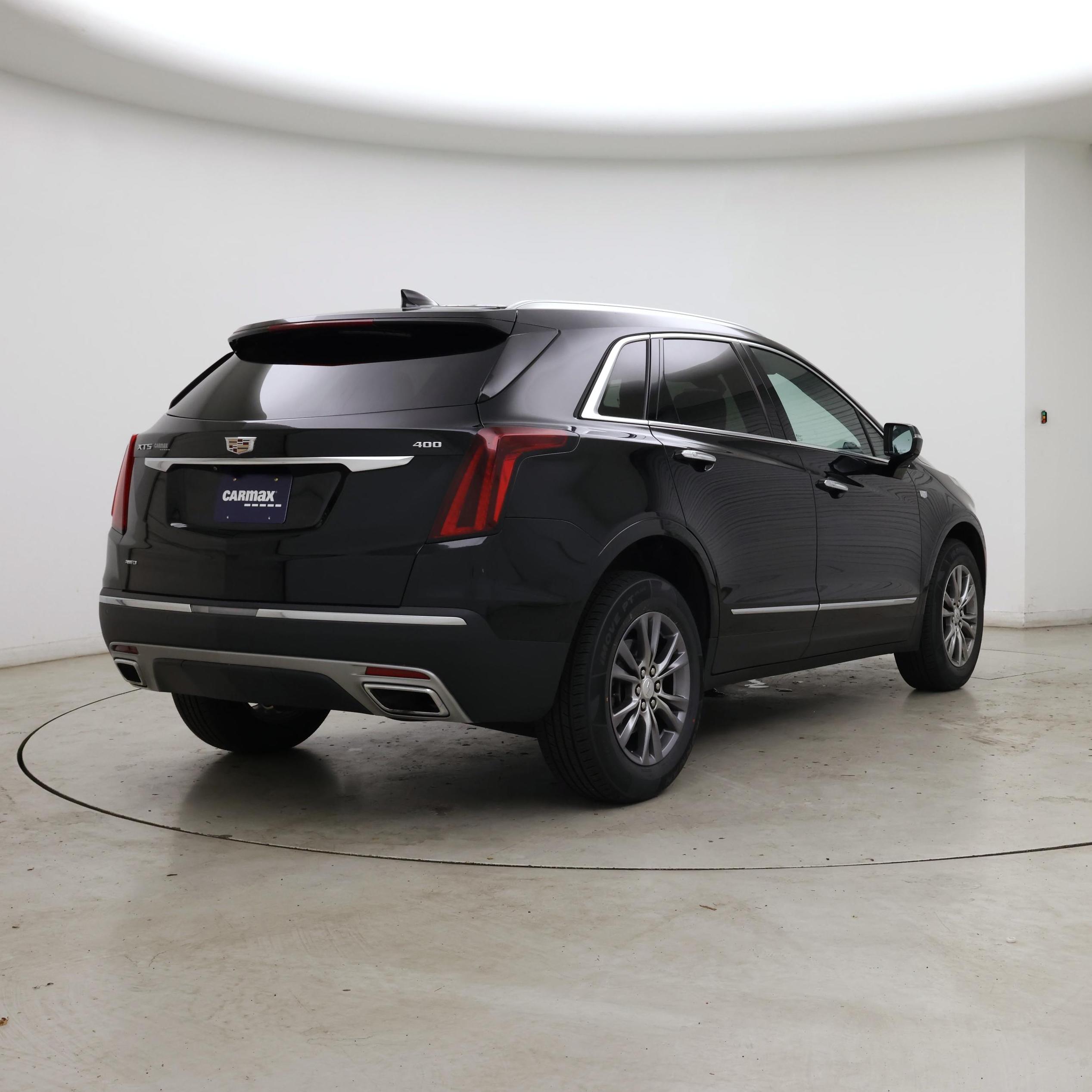 Thumbnail: 2022 Cadillac XT5 - 8