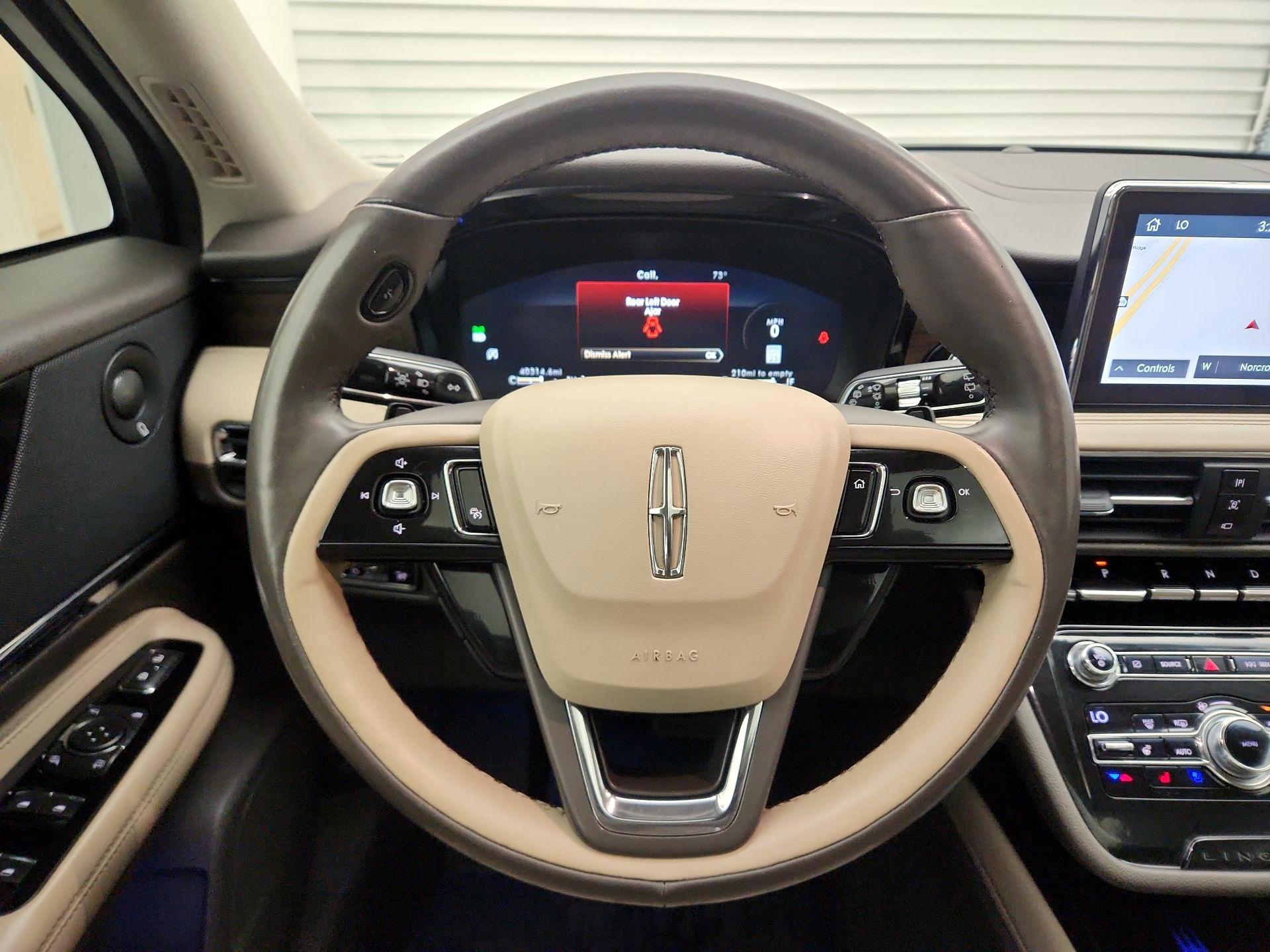 Thumbnail: 2020 Lincoln Corsair - 10