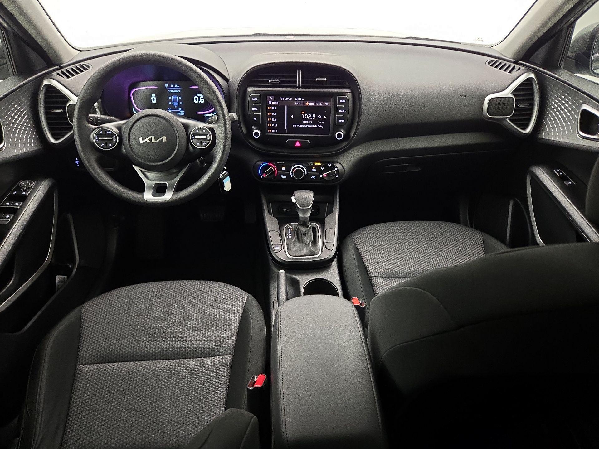 Thumbnail: 2023 Kia Soul - 9