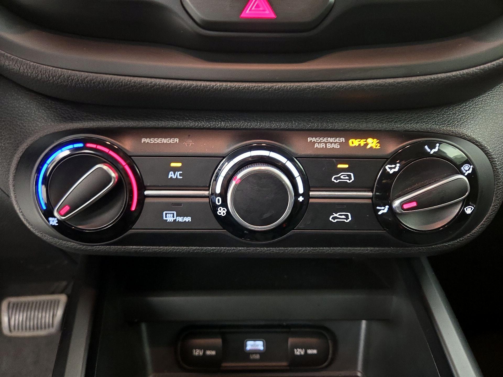 Thumbnail: 2023 Kia Soul - 16