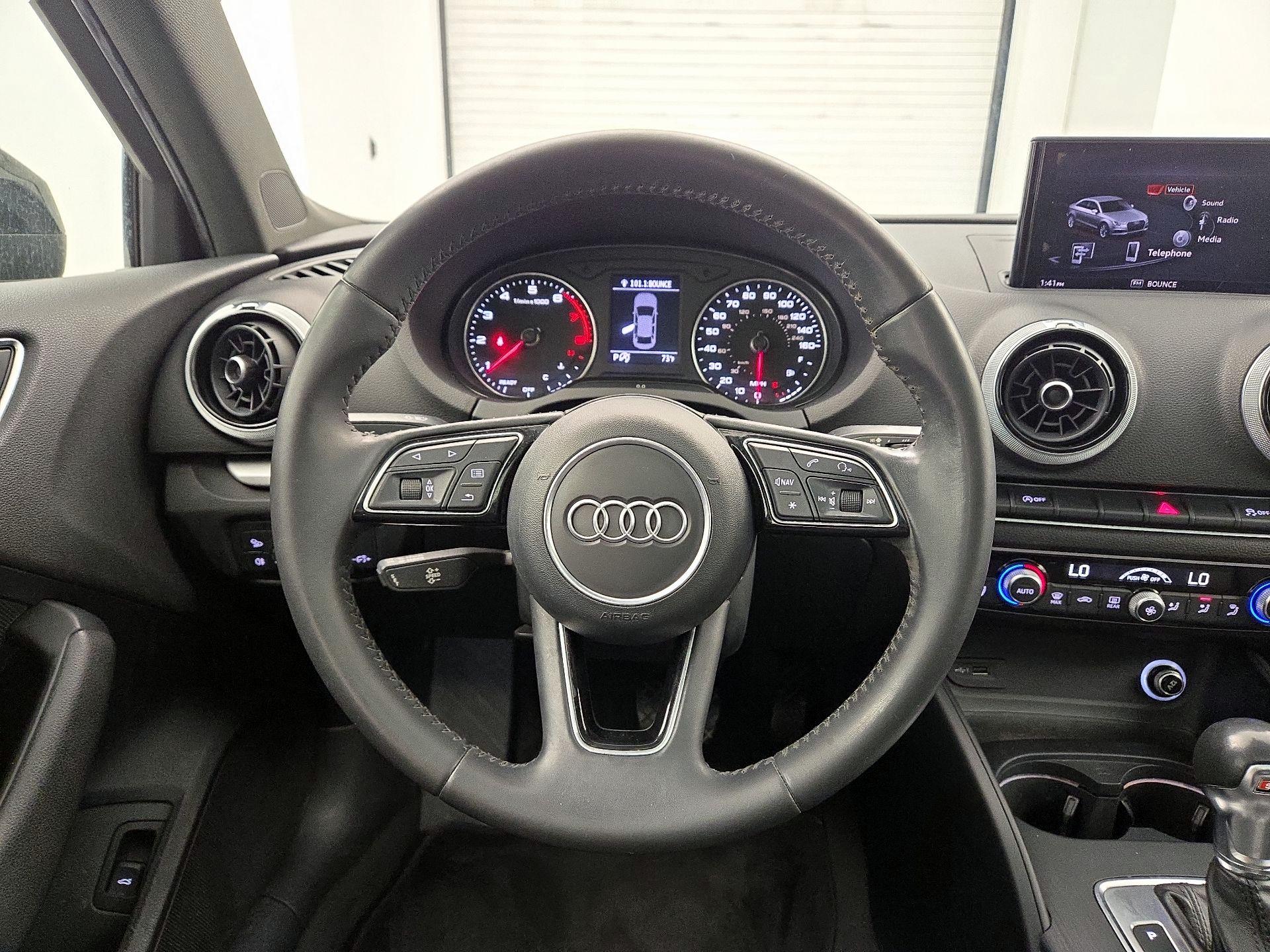 Thumbnail: 2018 Audi A3 - 10